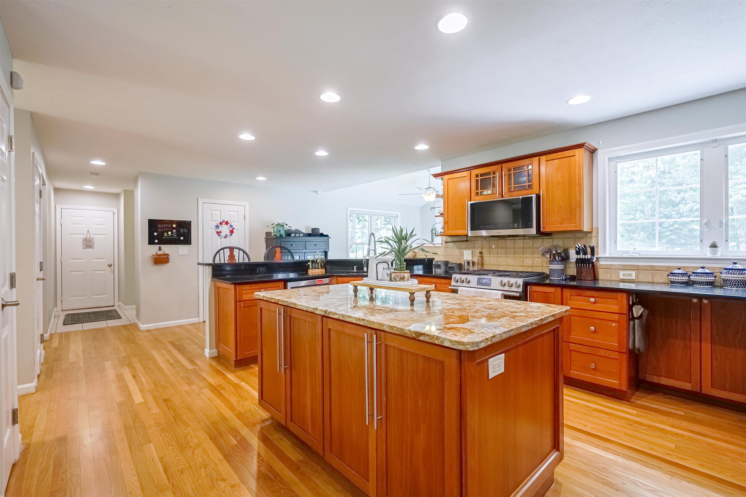 9 Taconic Drive Property Photo 8