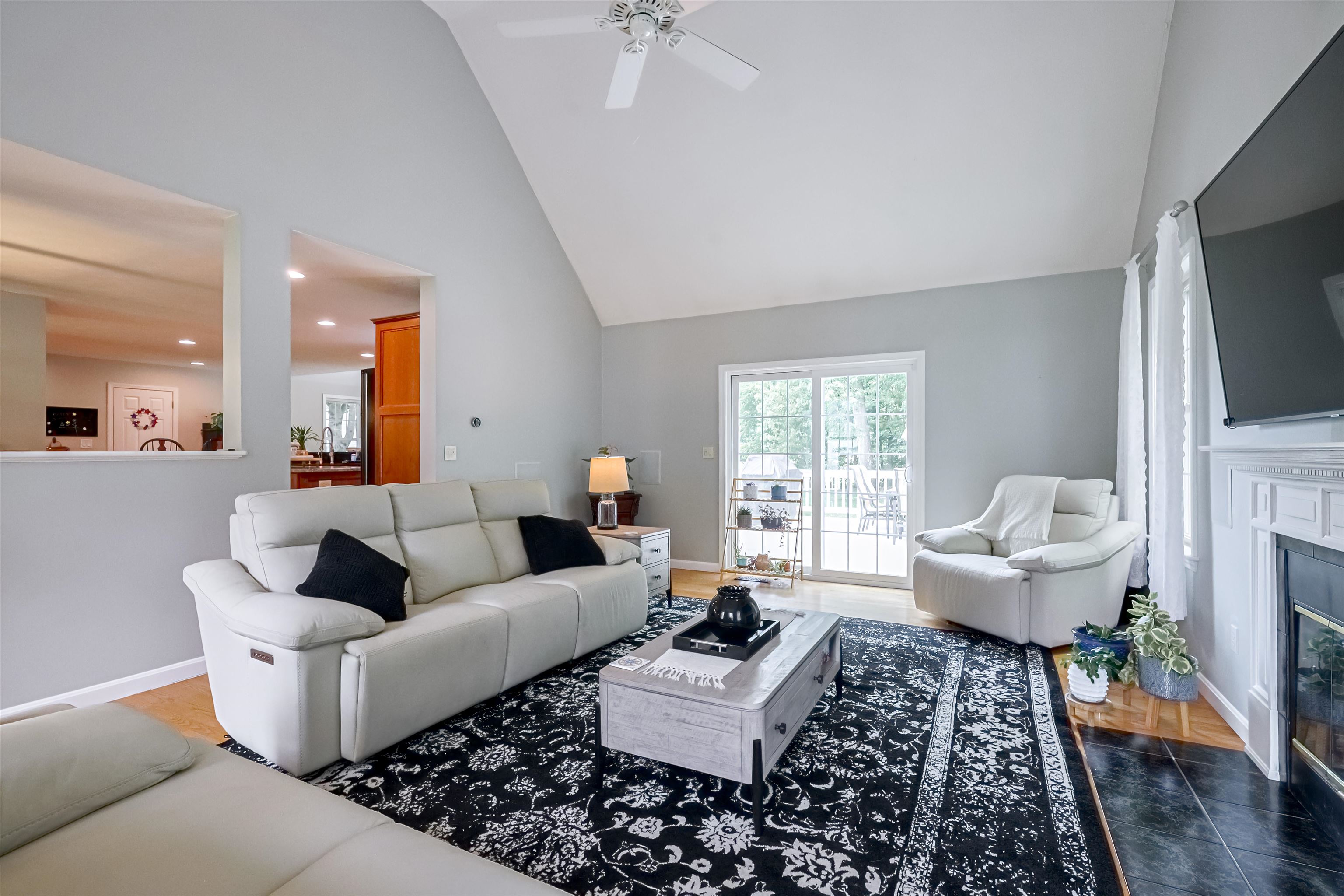 9 Taconic Drive Property Photo 16