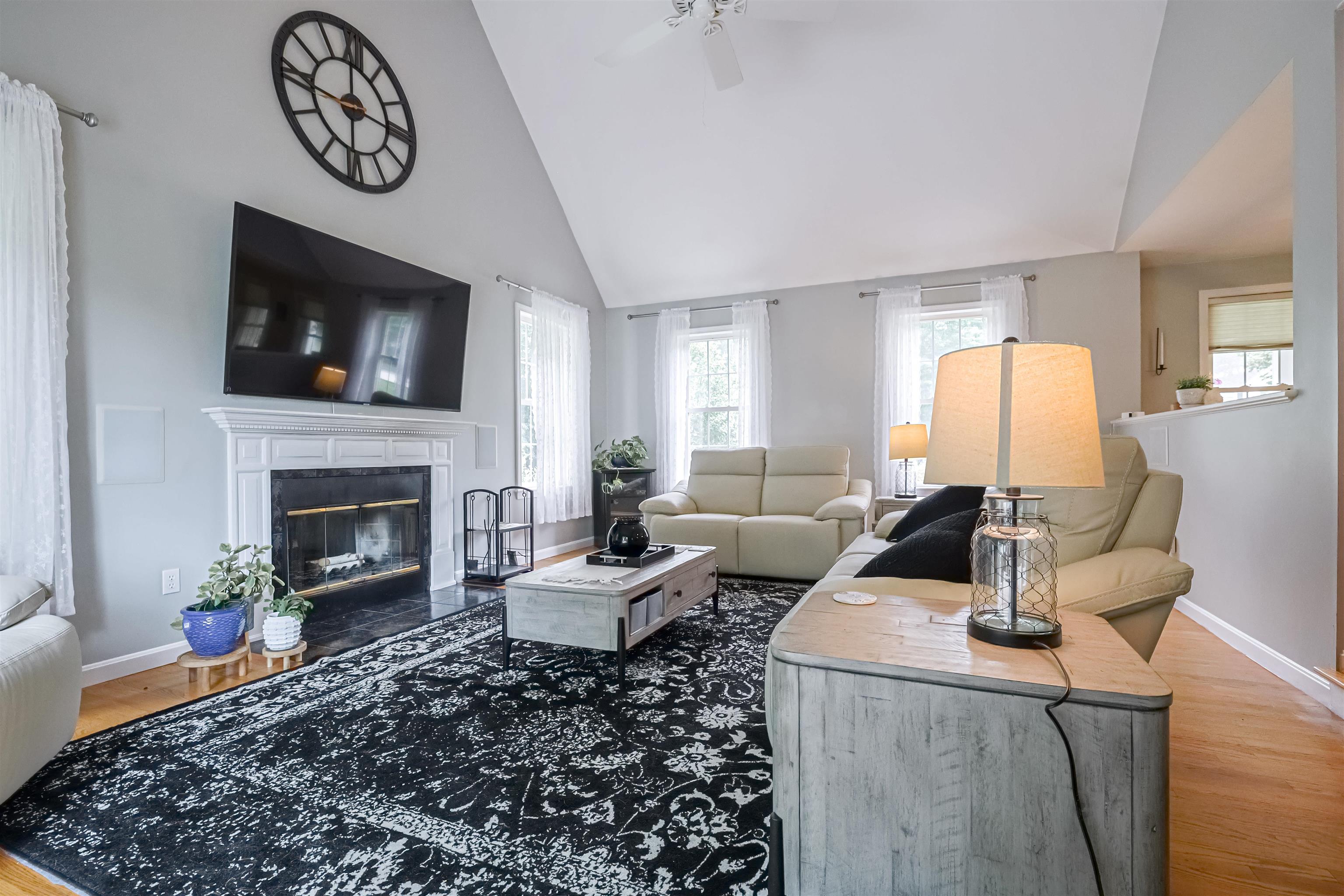 9 Taconic Drive Property Photo 19