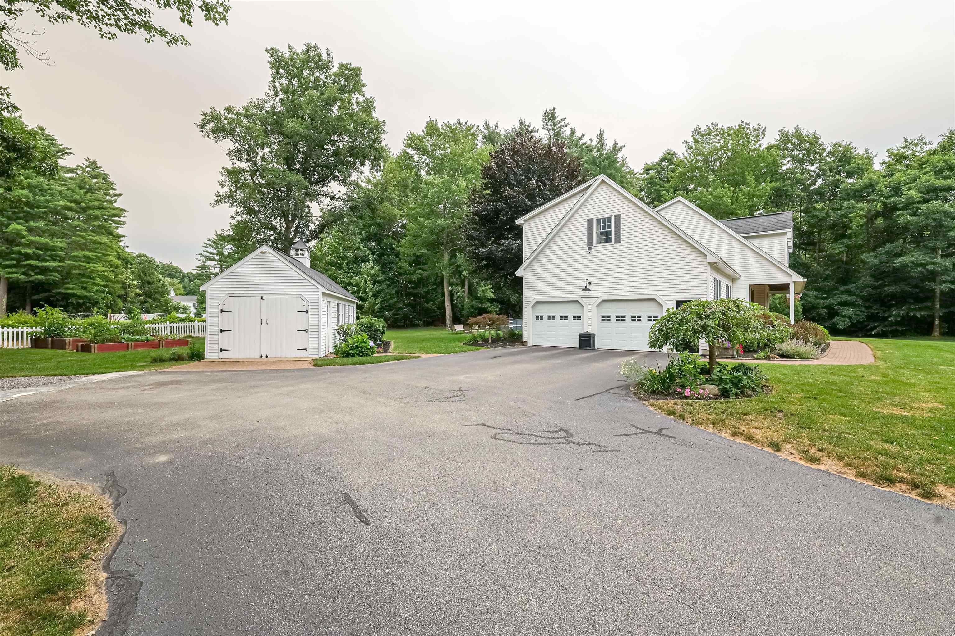 9 Taconic Drive Property Photo 57