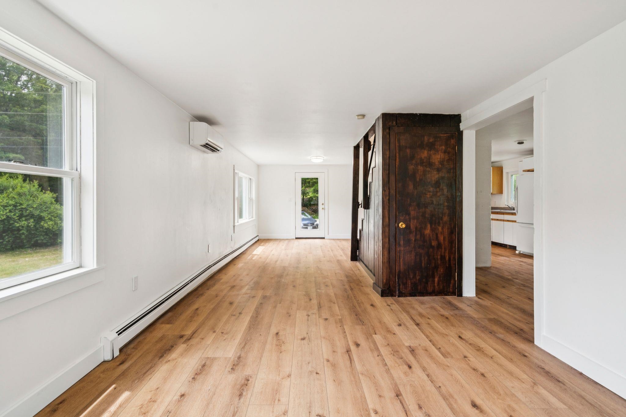 196 Kinsman Road Property Photo 7