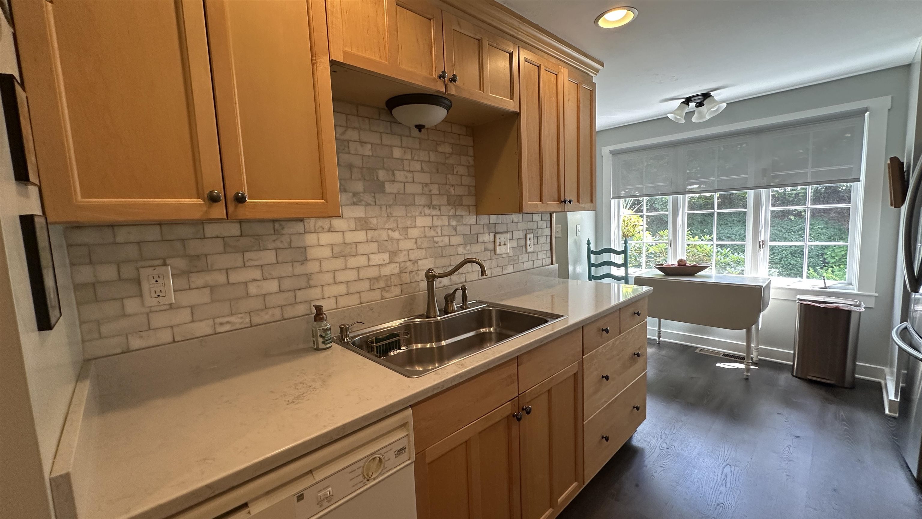 3 Governor Square Property Photo 8
