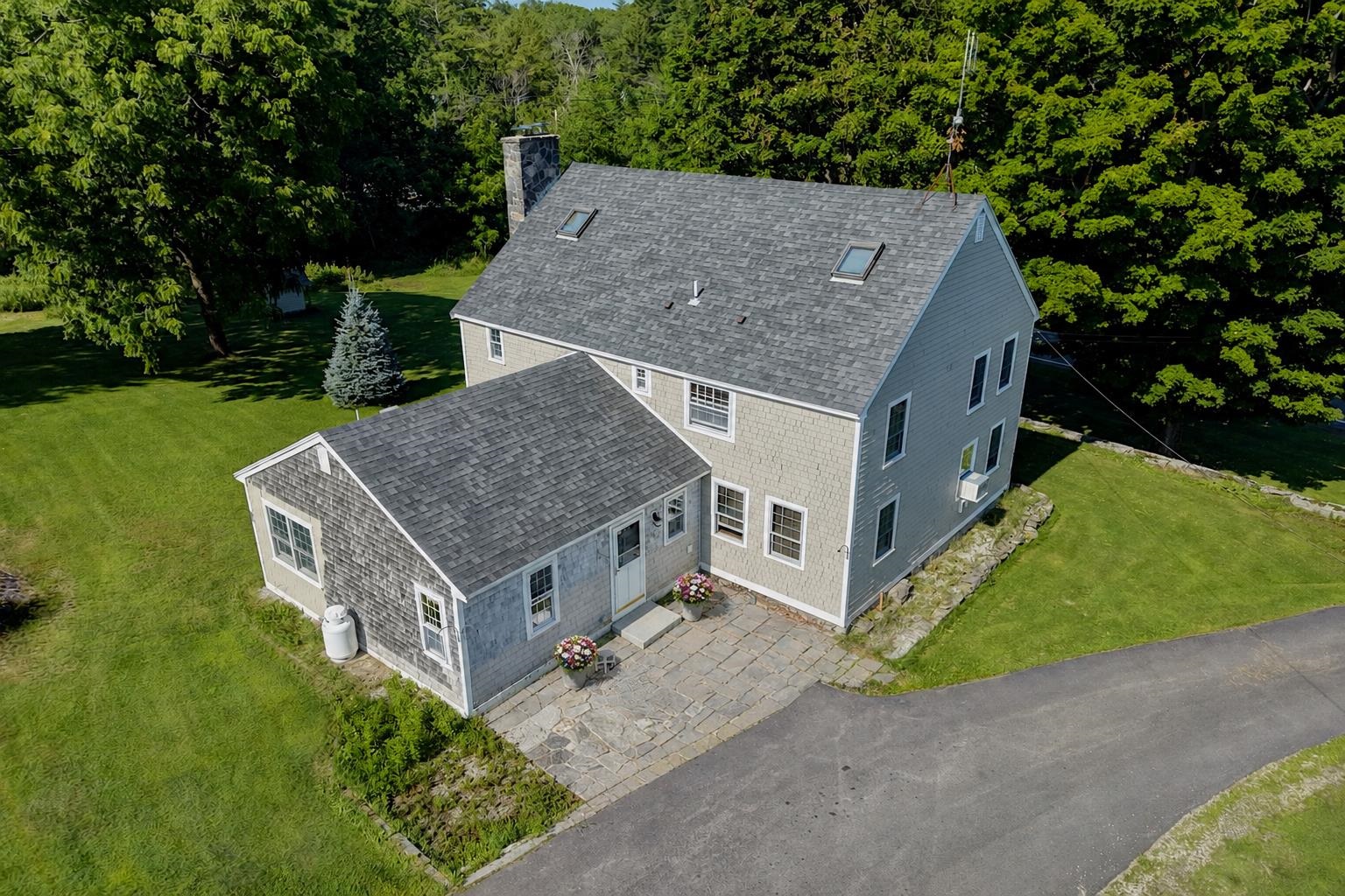 236 Sagamore Road Property Photo 2