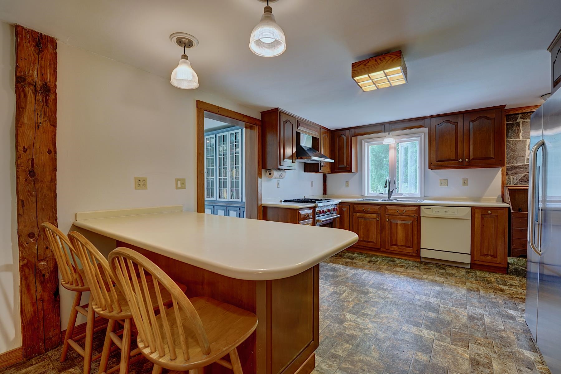 236 Sagamore Road Property Photo 5