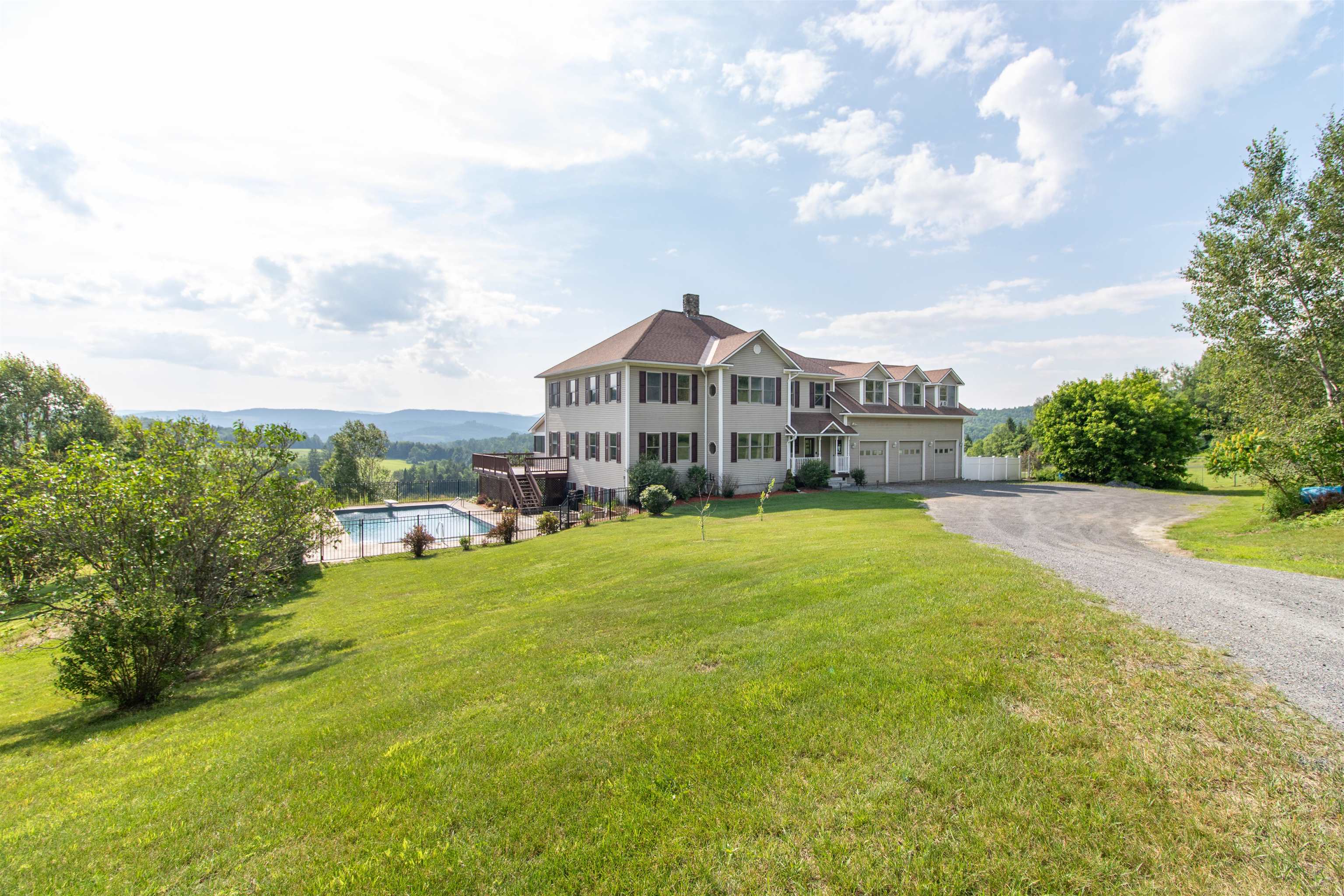 525 Sheldon Brook Road Property Photo 2