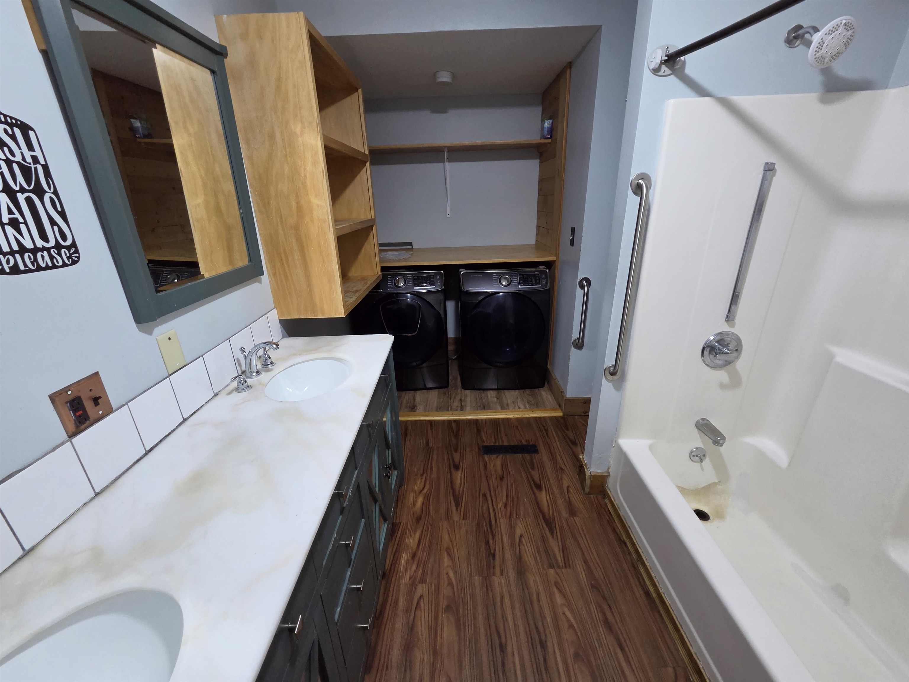 128 Elm Street Property Photo 8