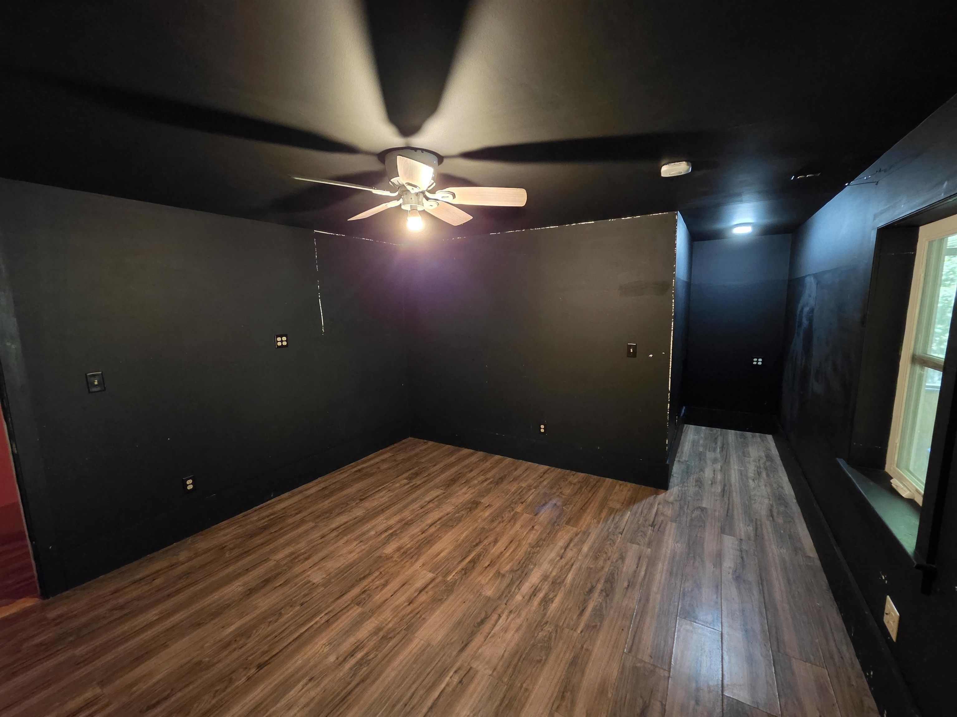 128 Elm Street Property Photo 25