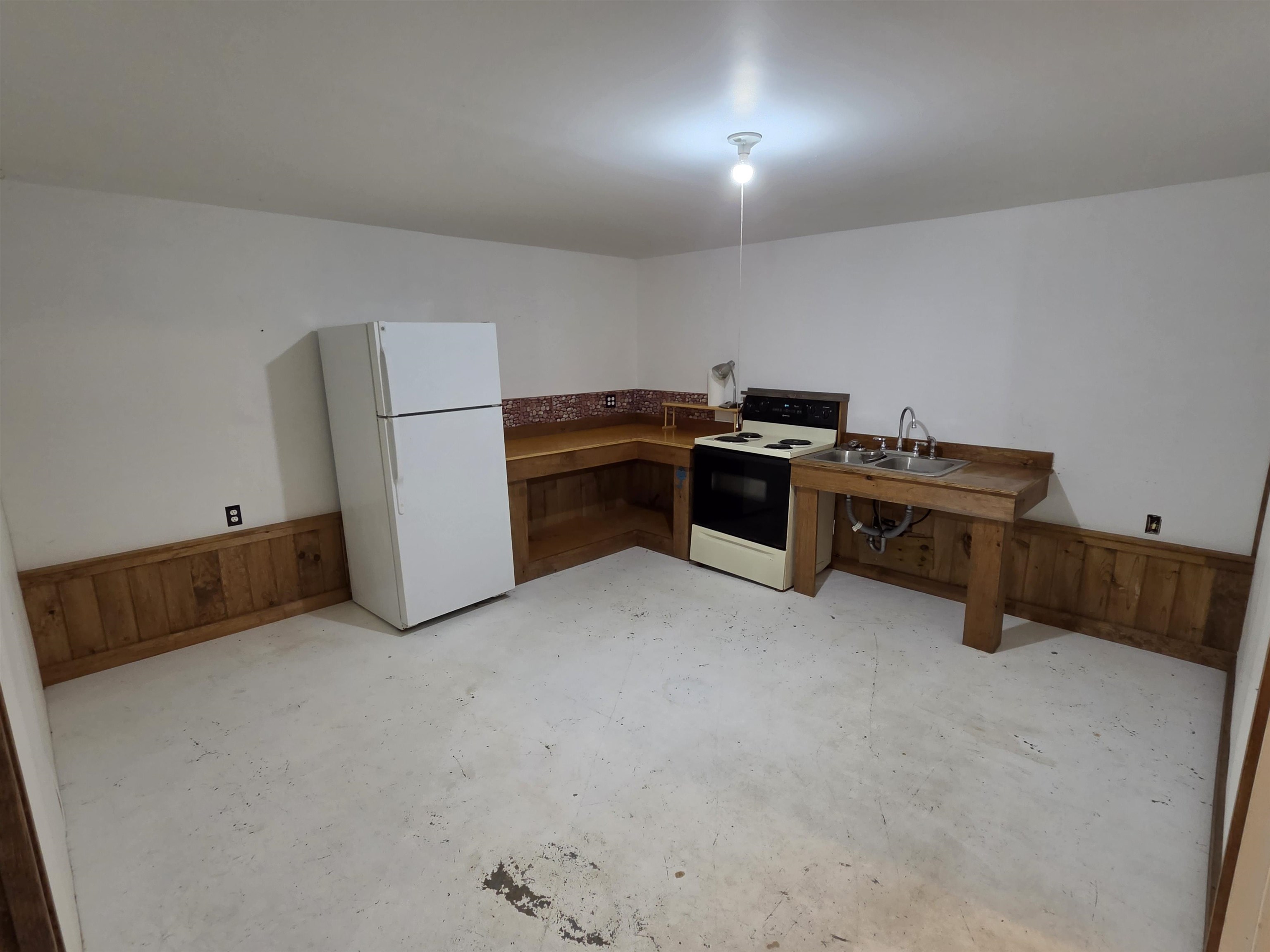 128 Elm Street Property Photo 30