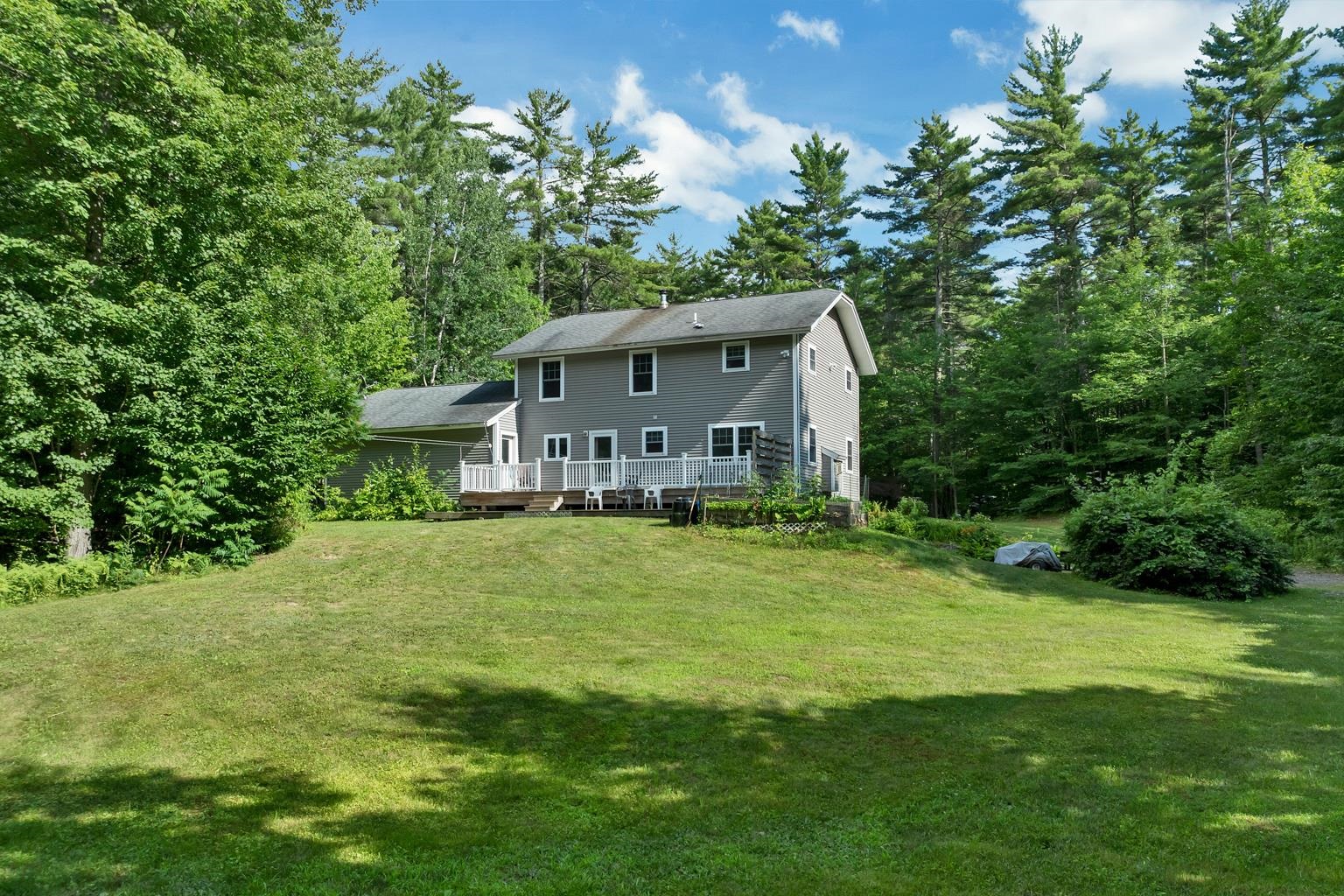 40 Friar Tuck Way Property Photo 8