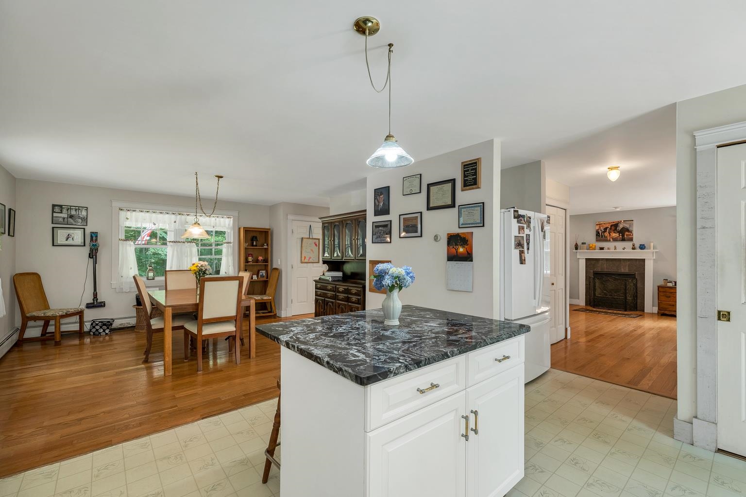 40 Friar Tuck Way Property Photo 18