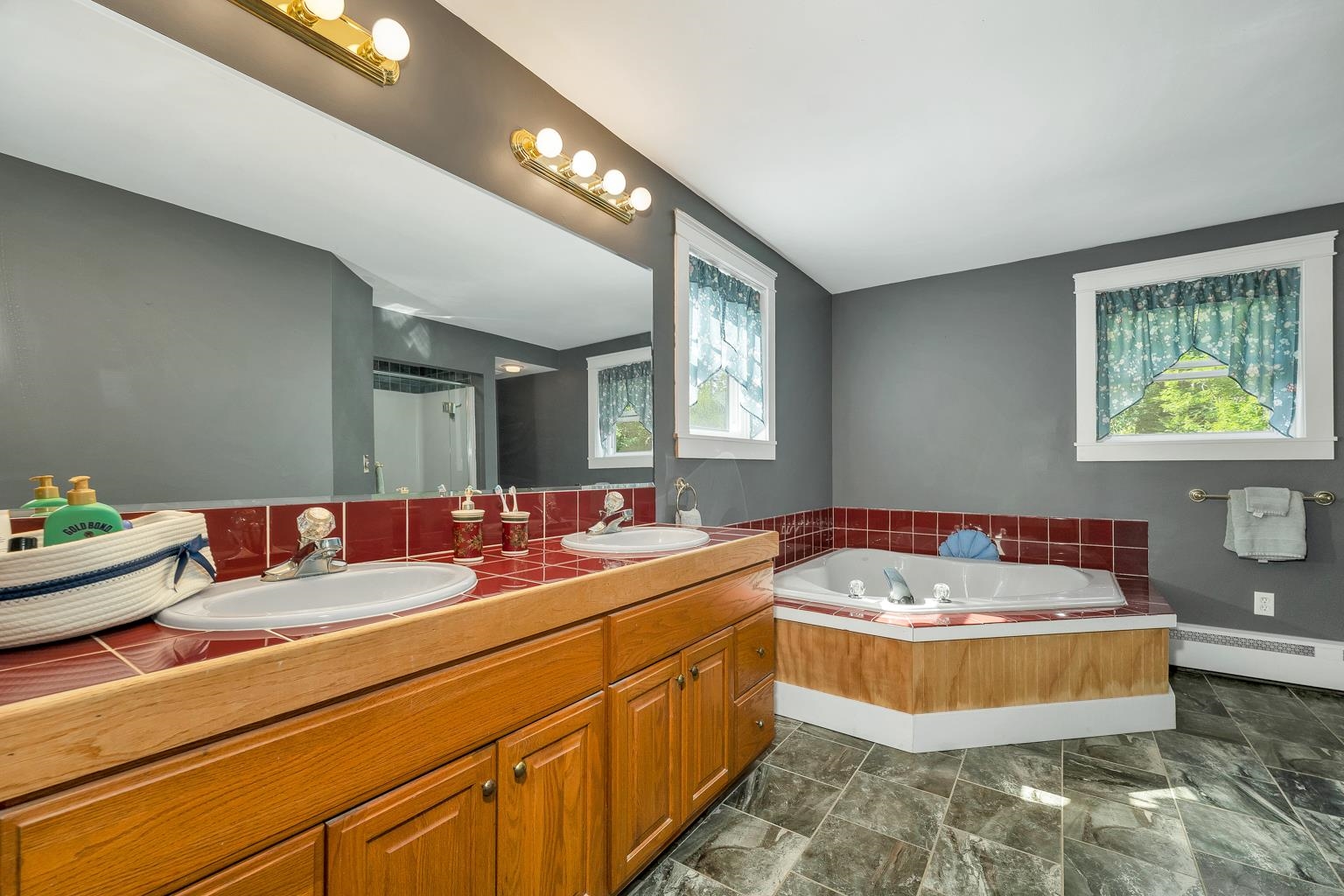 40 Friar Tuck Way Property Photo 30