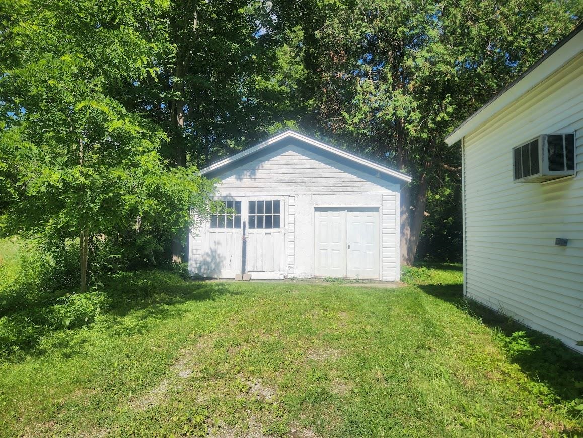 115 River Street Property Photo 10