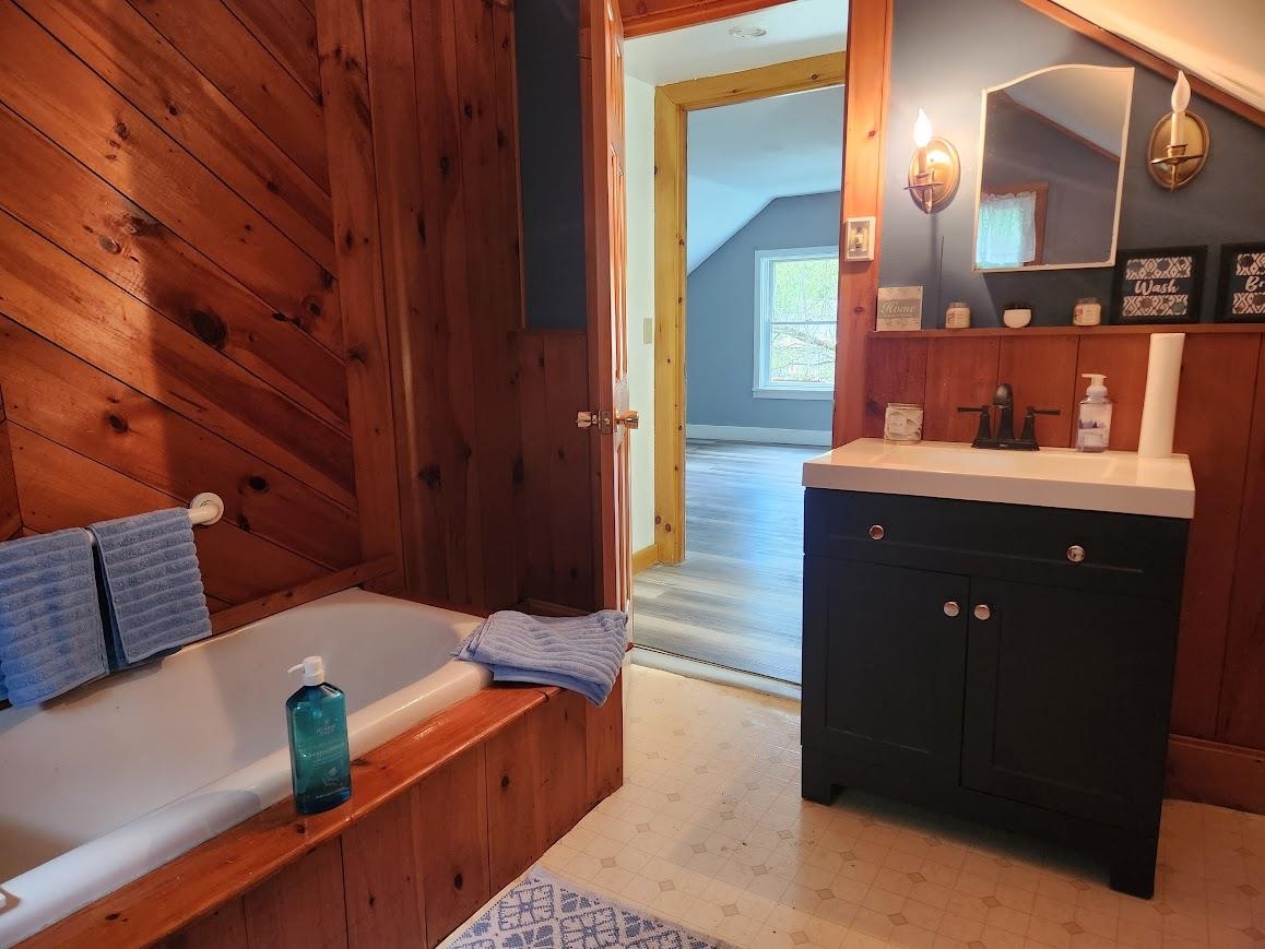 115 River Street Property Photo 40