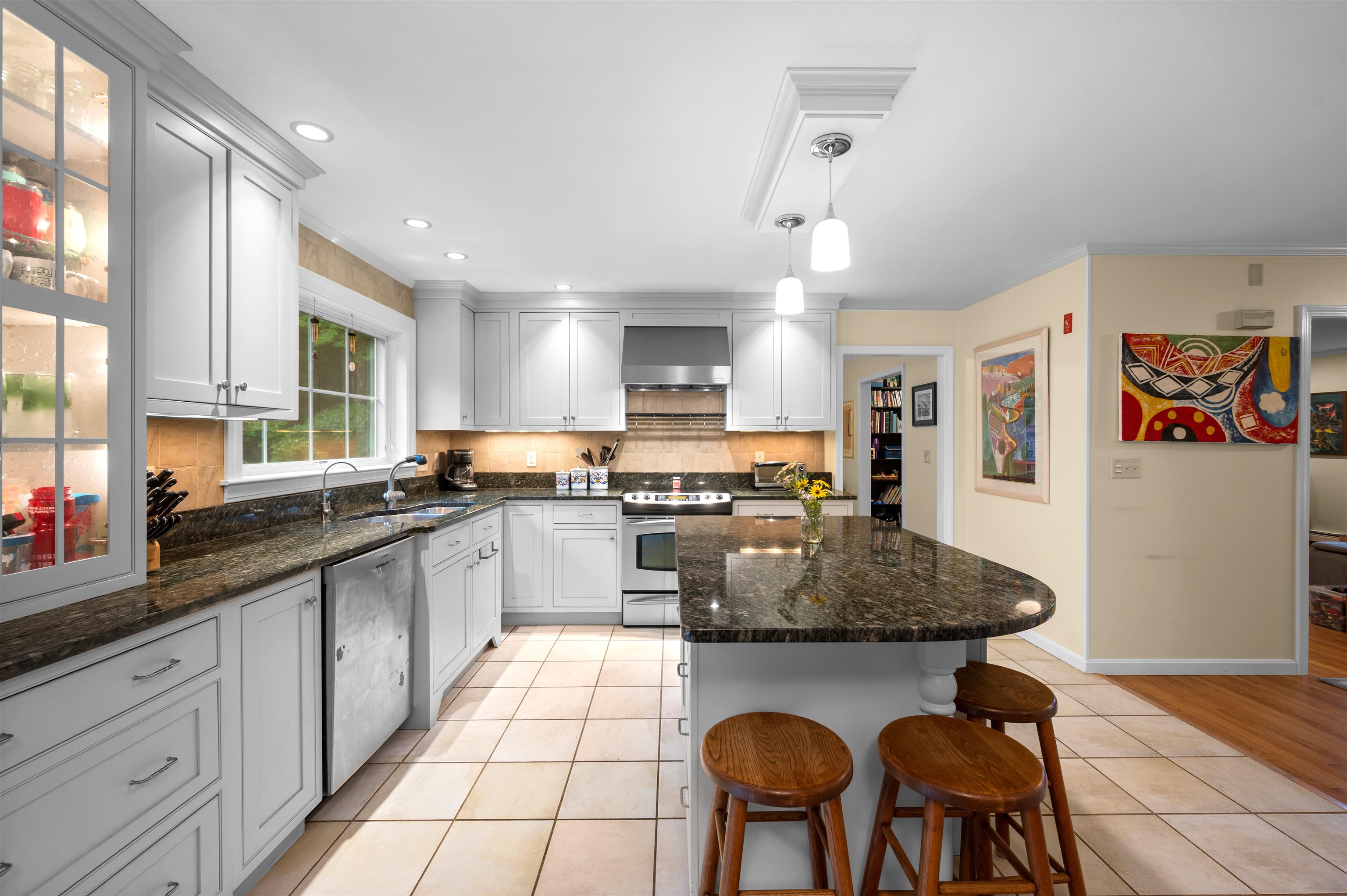 16 Lamington Hill Road Property Photo 5