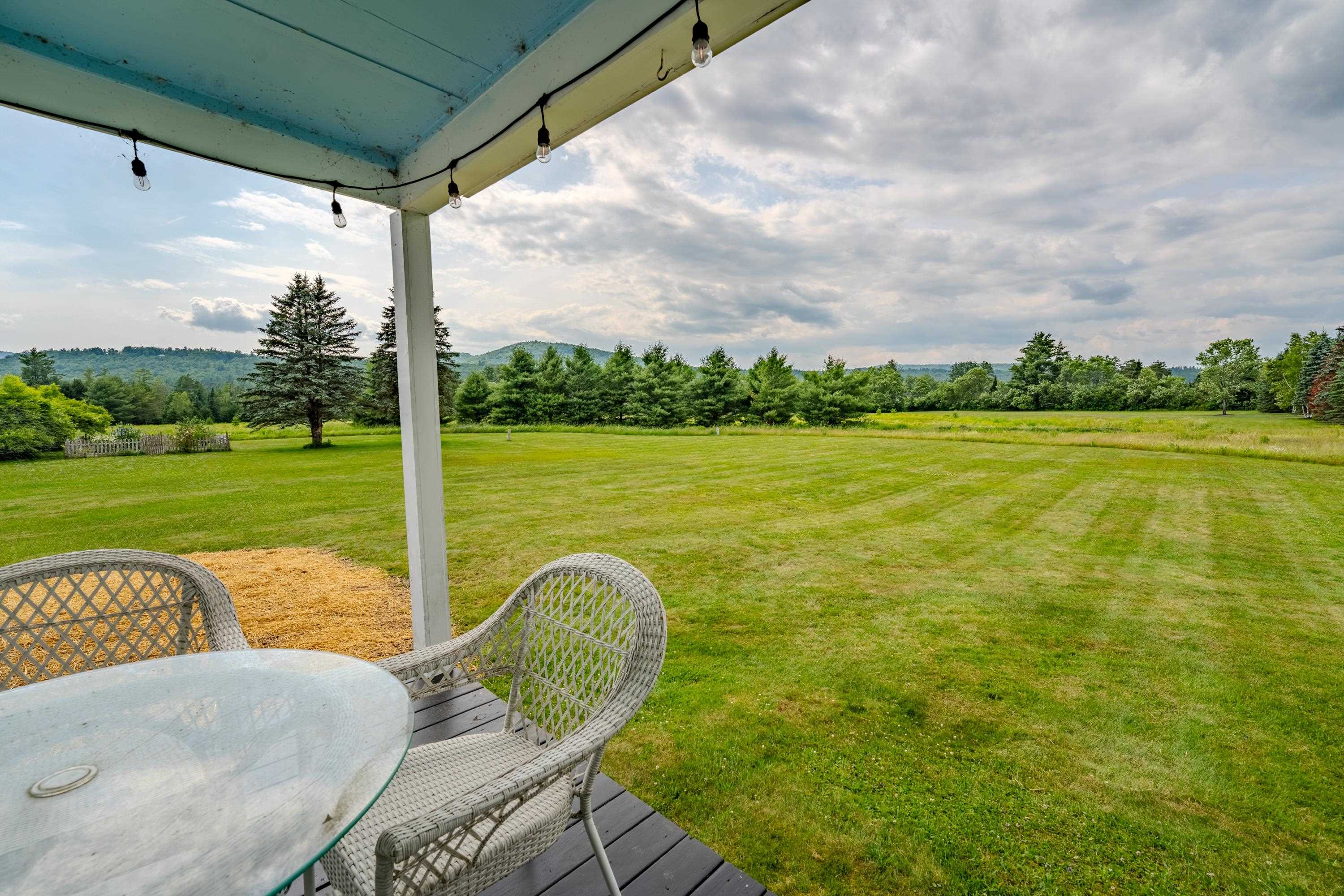 1366 Easton Road Property Photo 6