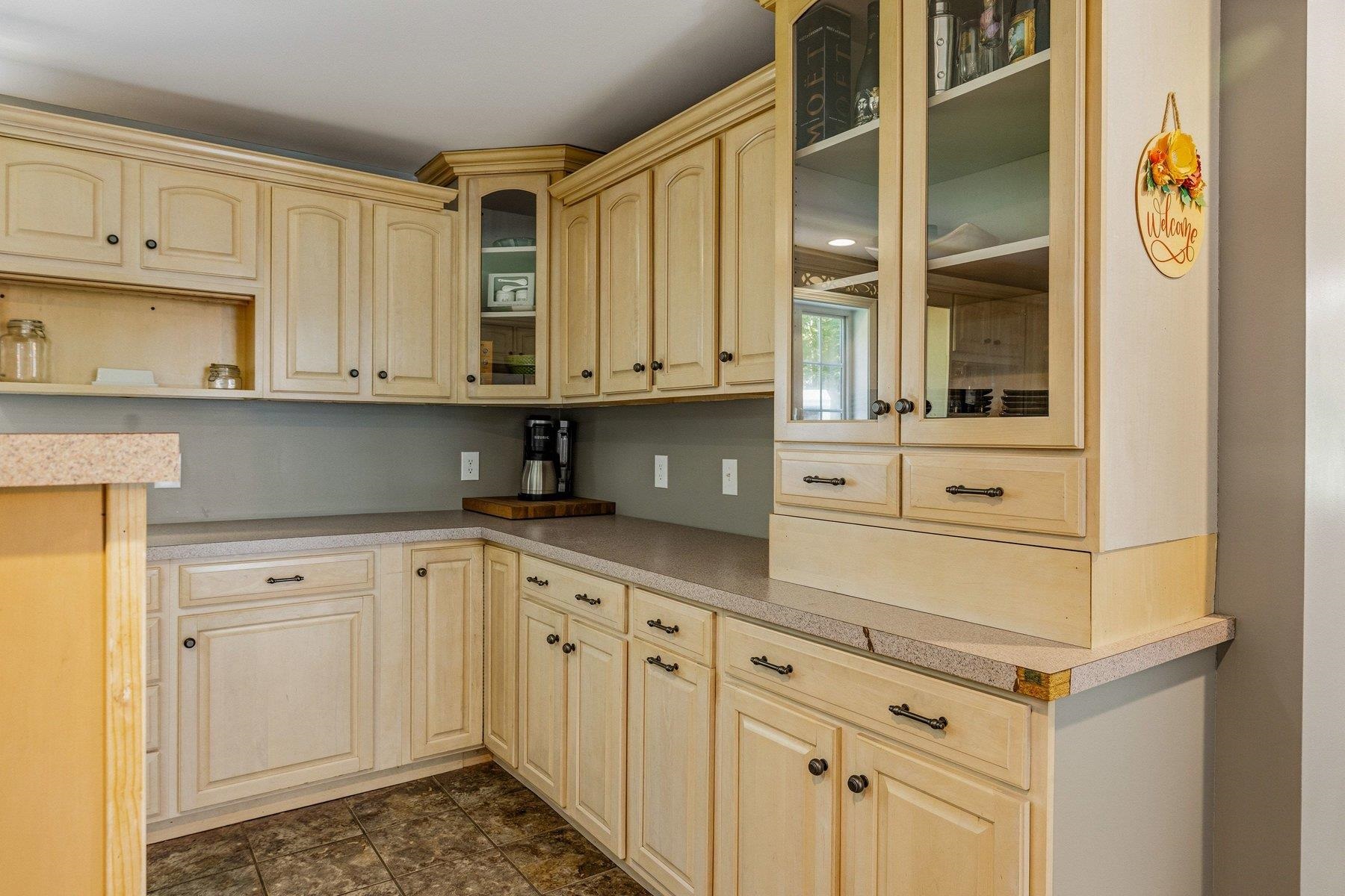 8 Lancelot Road Property Photo 20