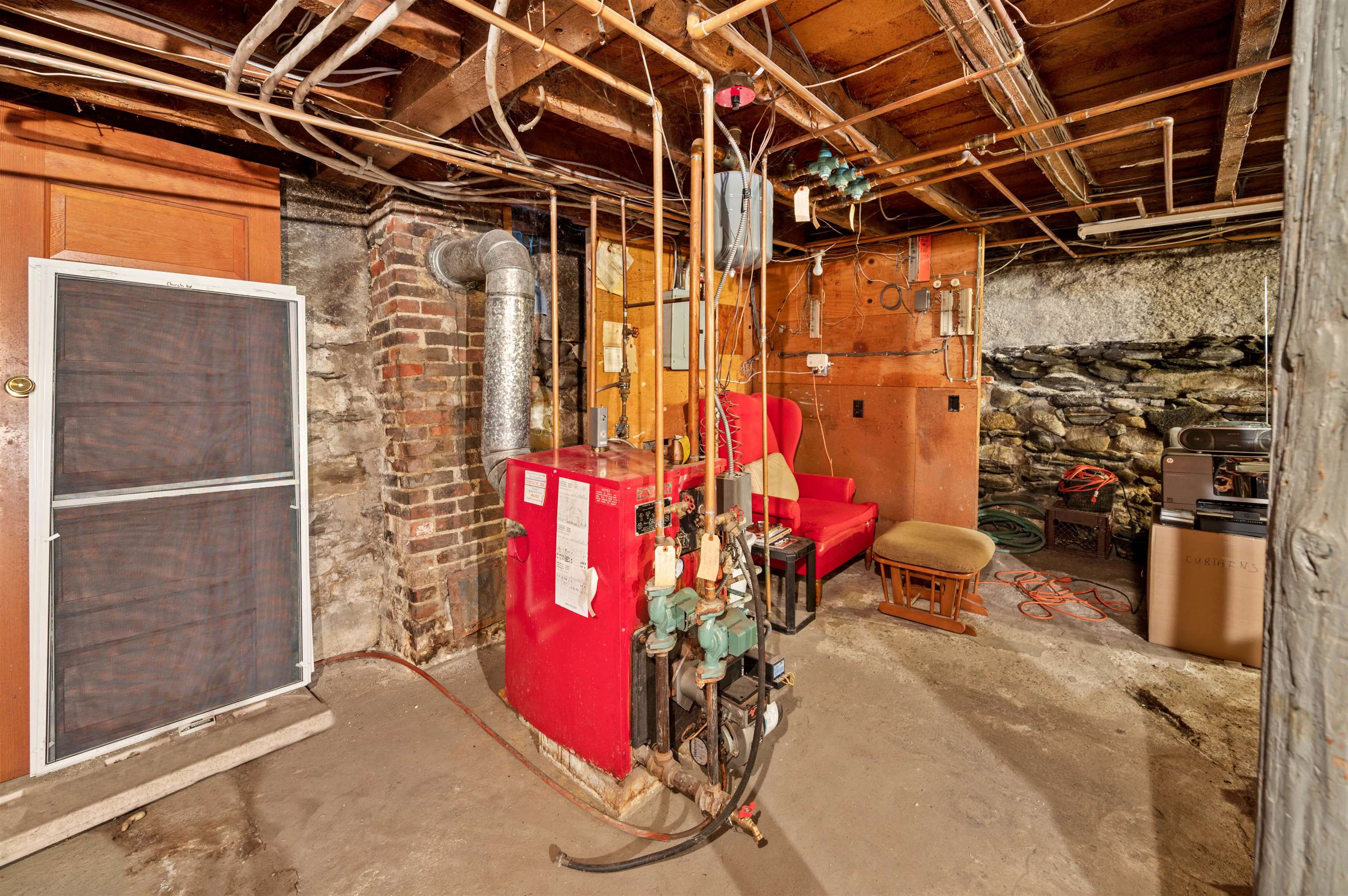 84 & 88 South Main Street Property Photo 15