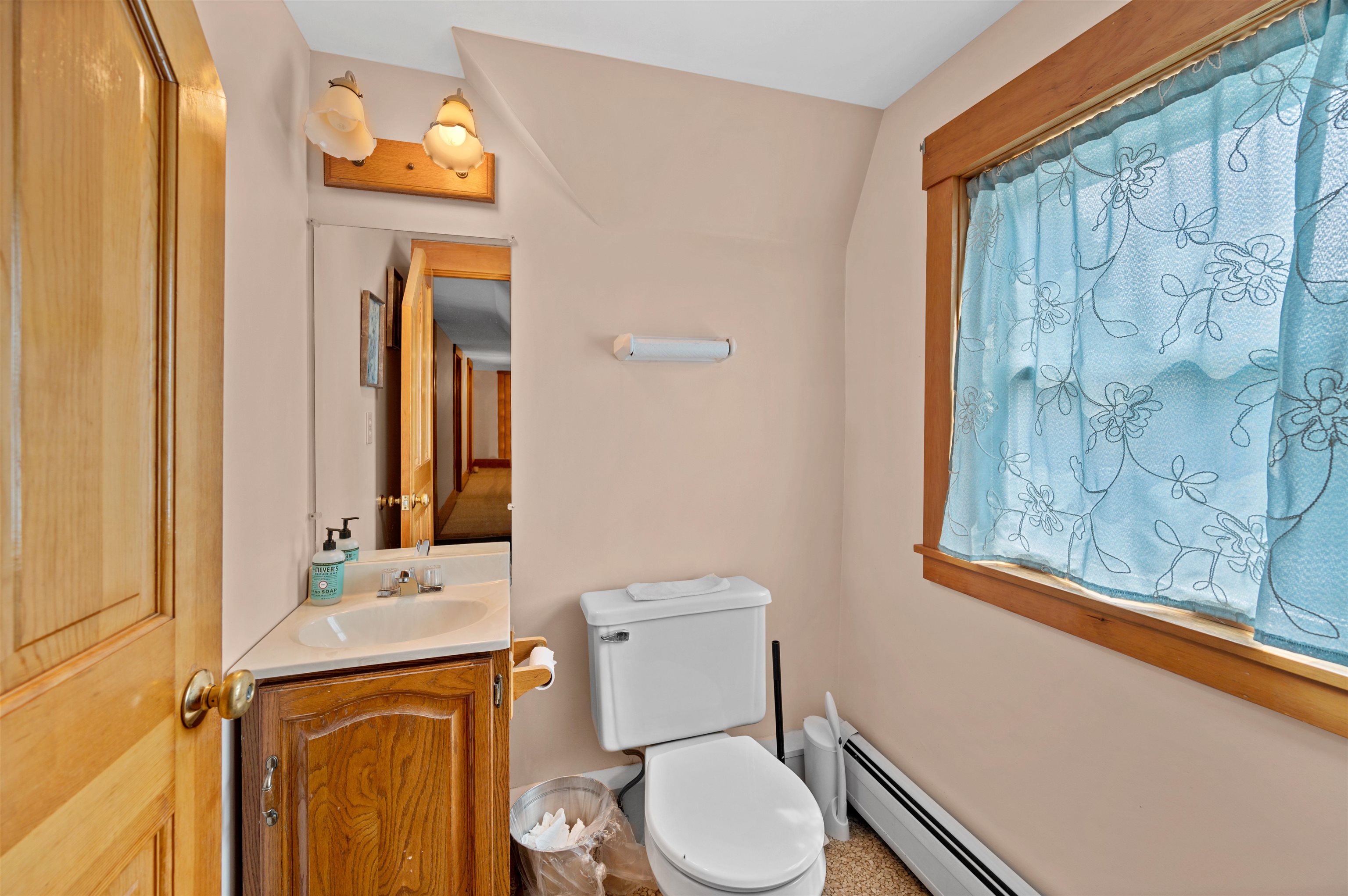 84 & 88 South Main Street Property Photo 20