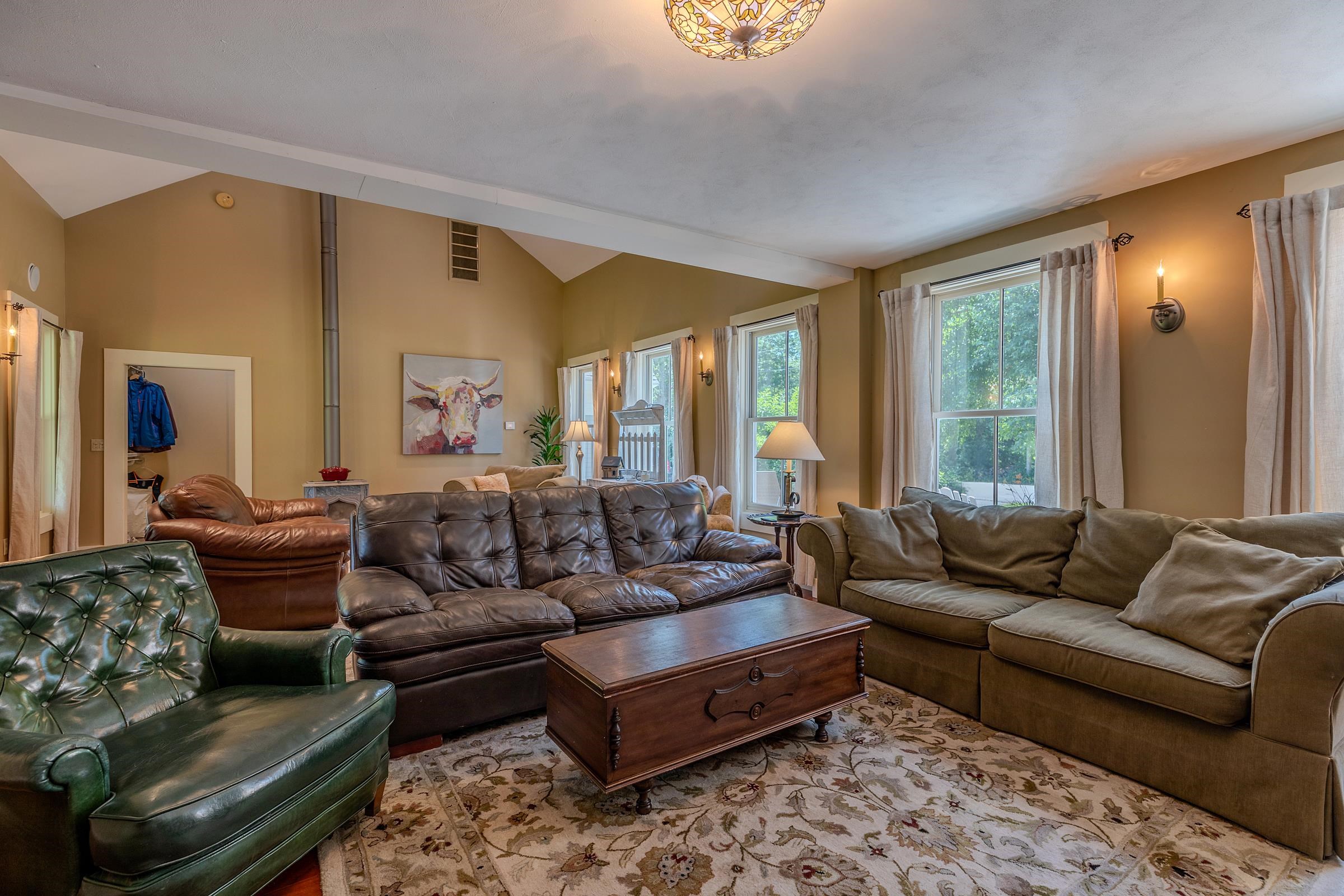 1470 Popple Dungeon Road Property Photo 6