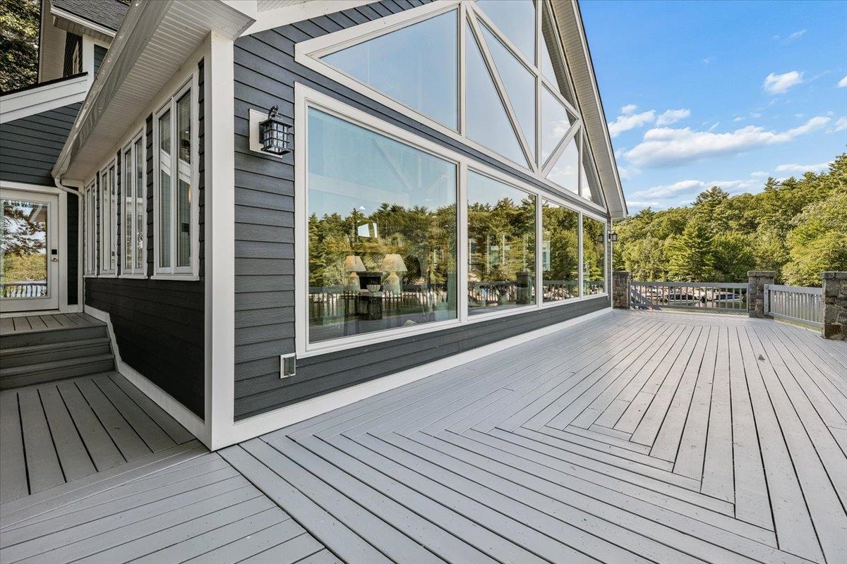 78 Rollins Road Property Photo 10