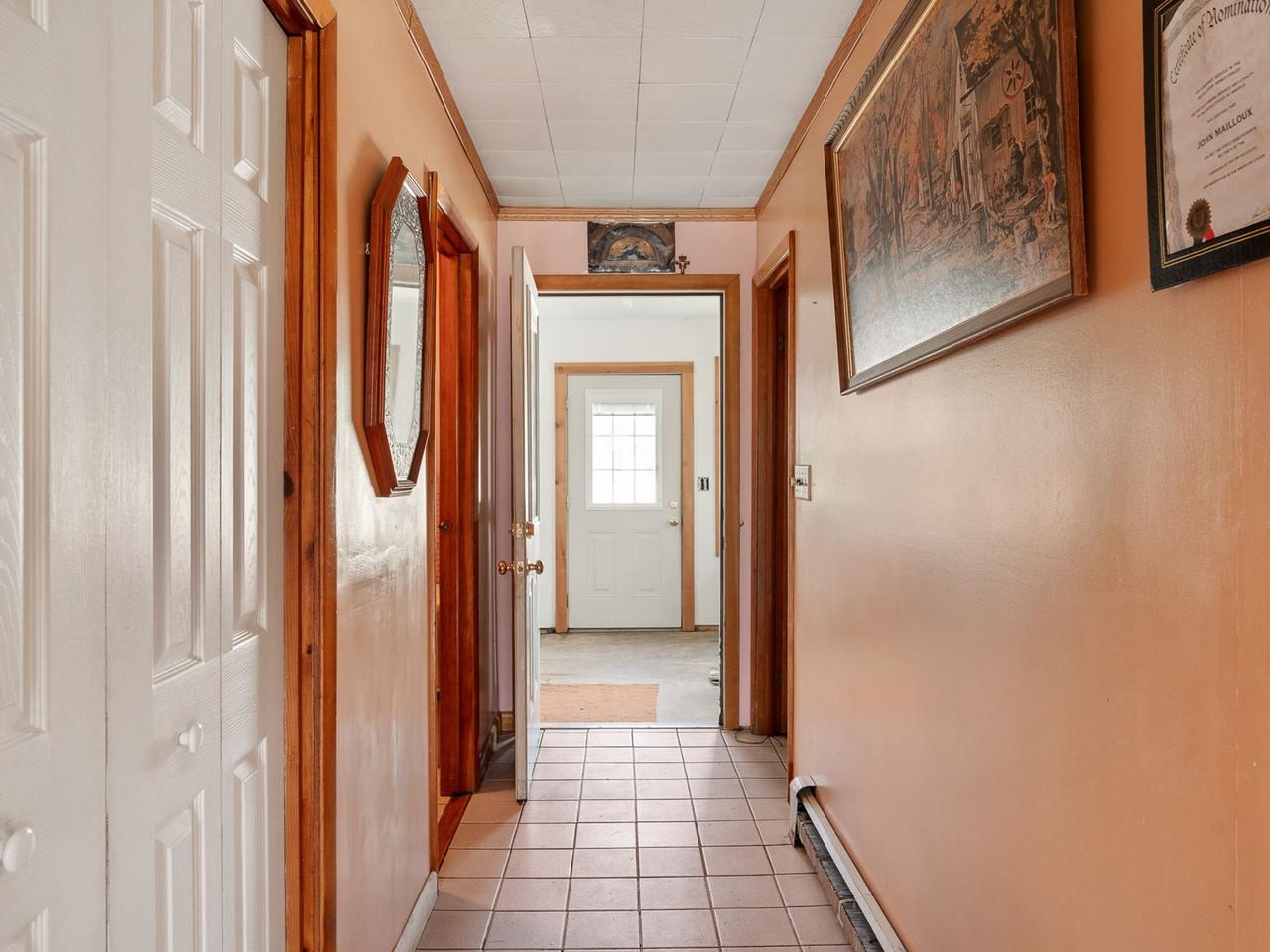 2911 Us Route 7 Property Photo 8