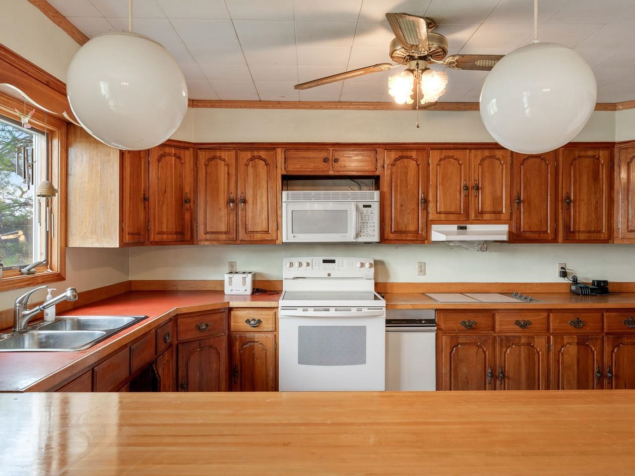 2911 Us Route 7 Property Photo 17