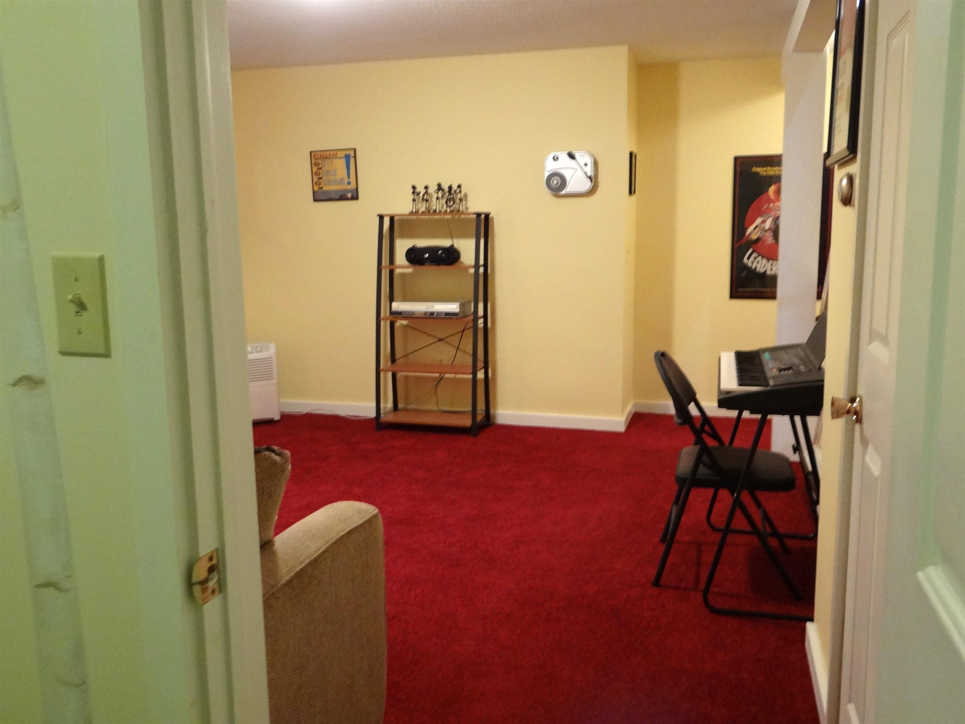 31 Pleasant Street Property Photo 38