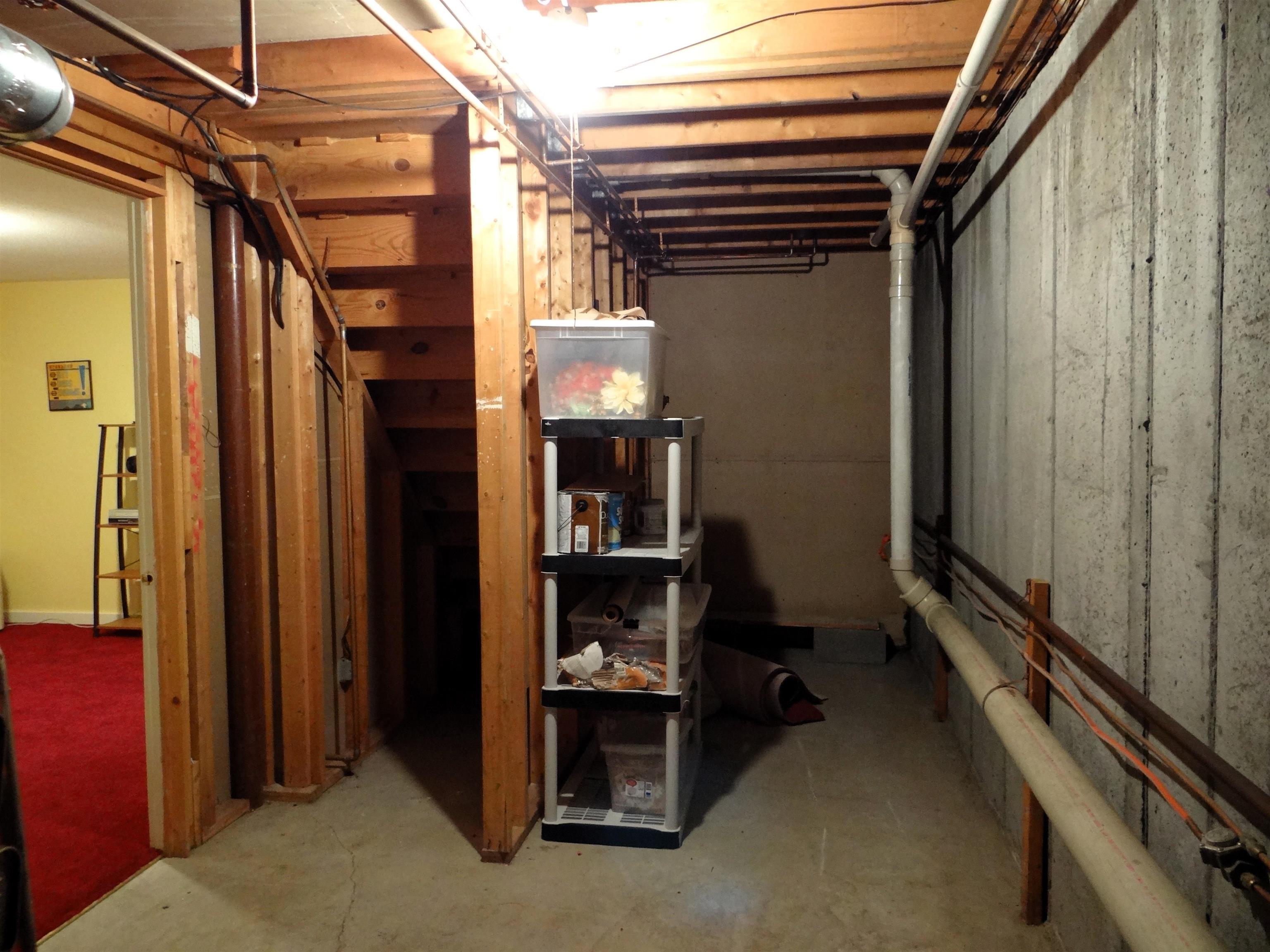 31 Pleasant Street Property Photo 39
