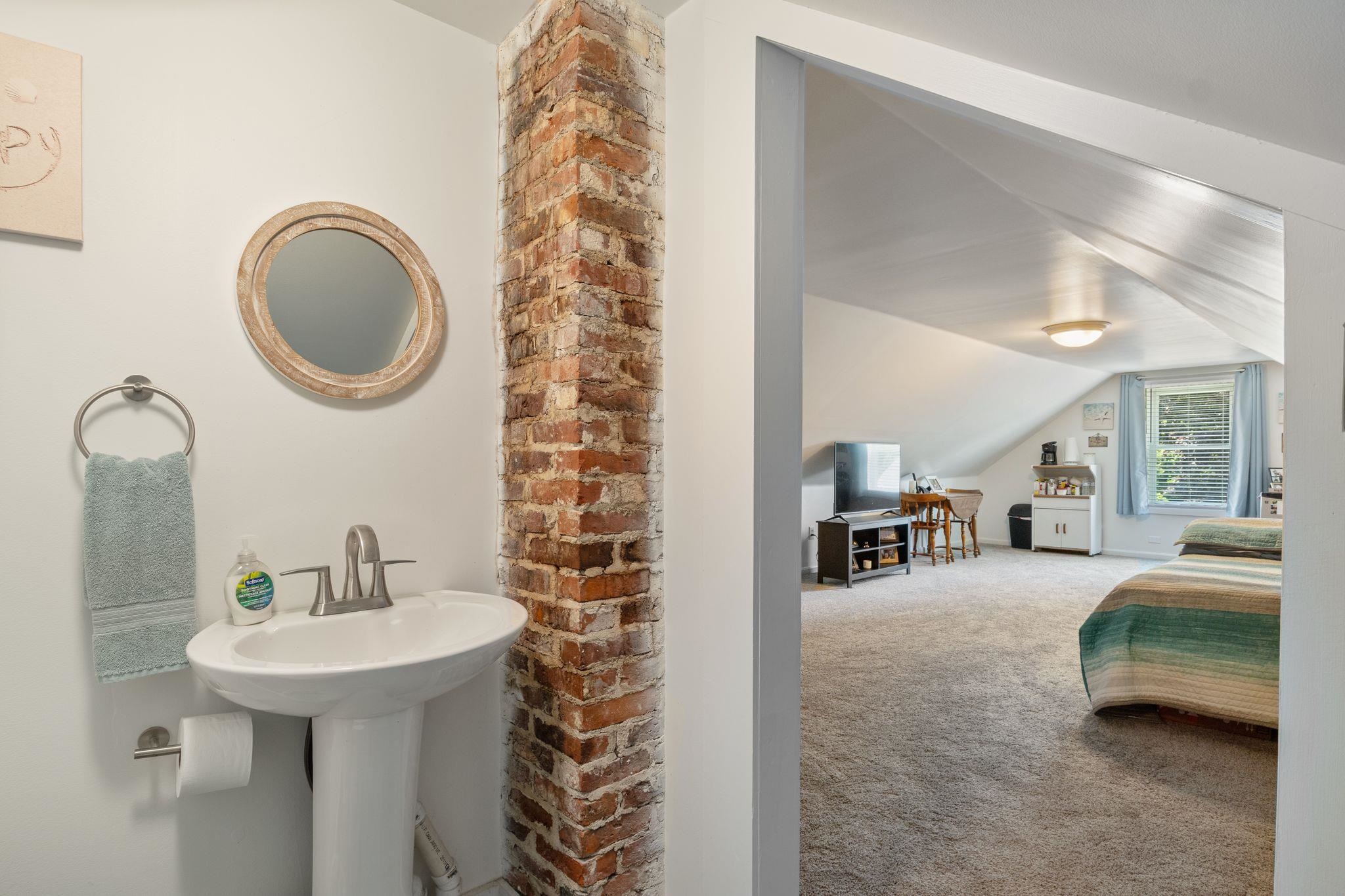 30 Whittier Street Property Photo 25