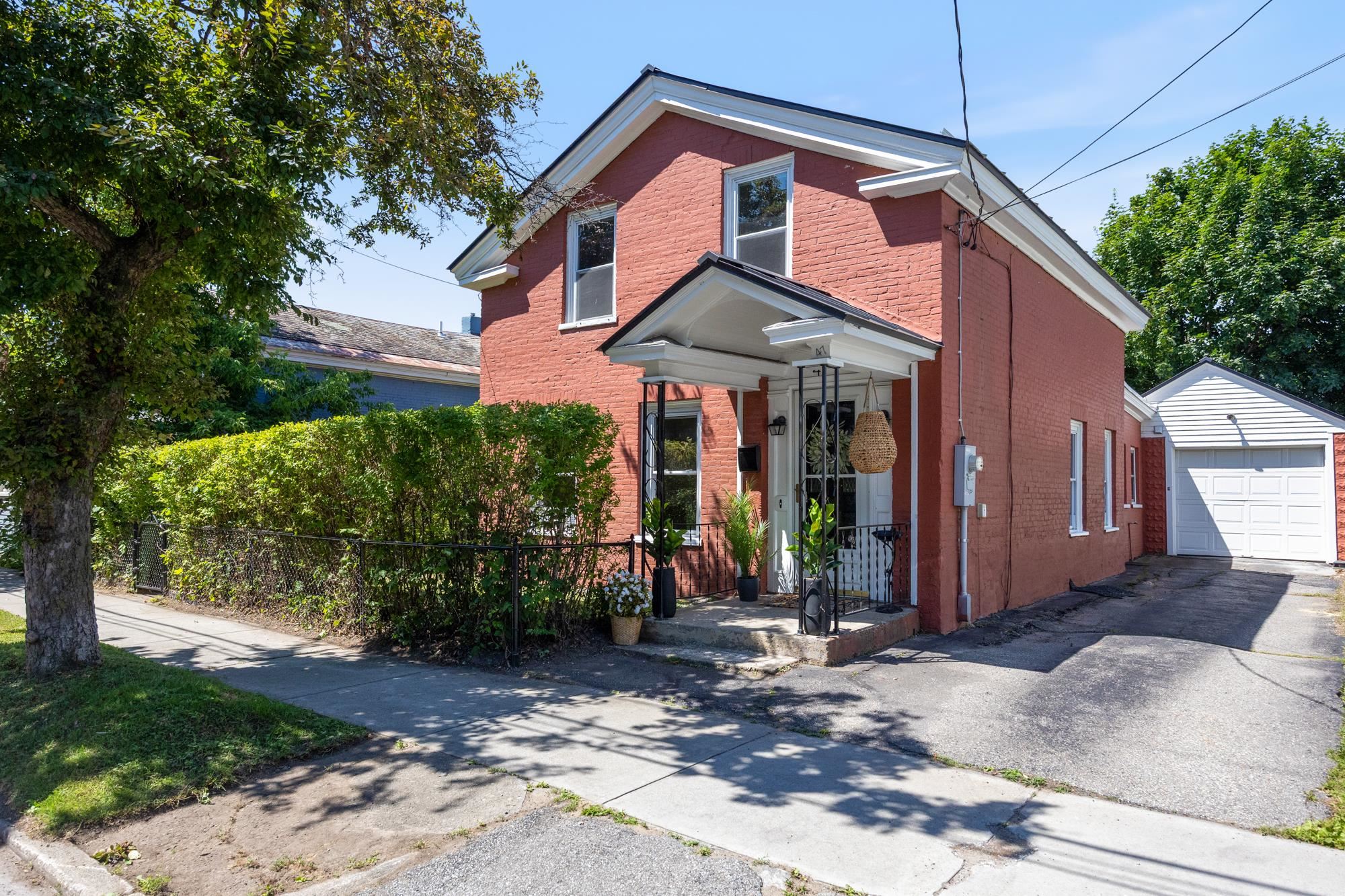 47 Pitkin Street Property Photo 1