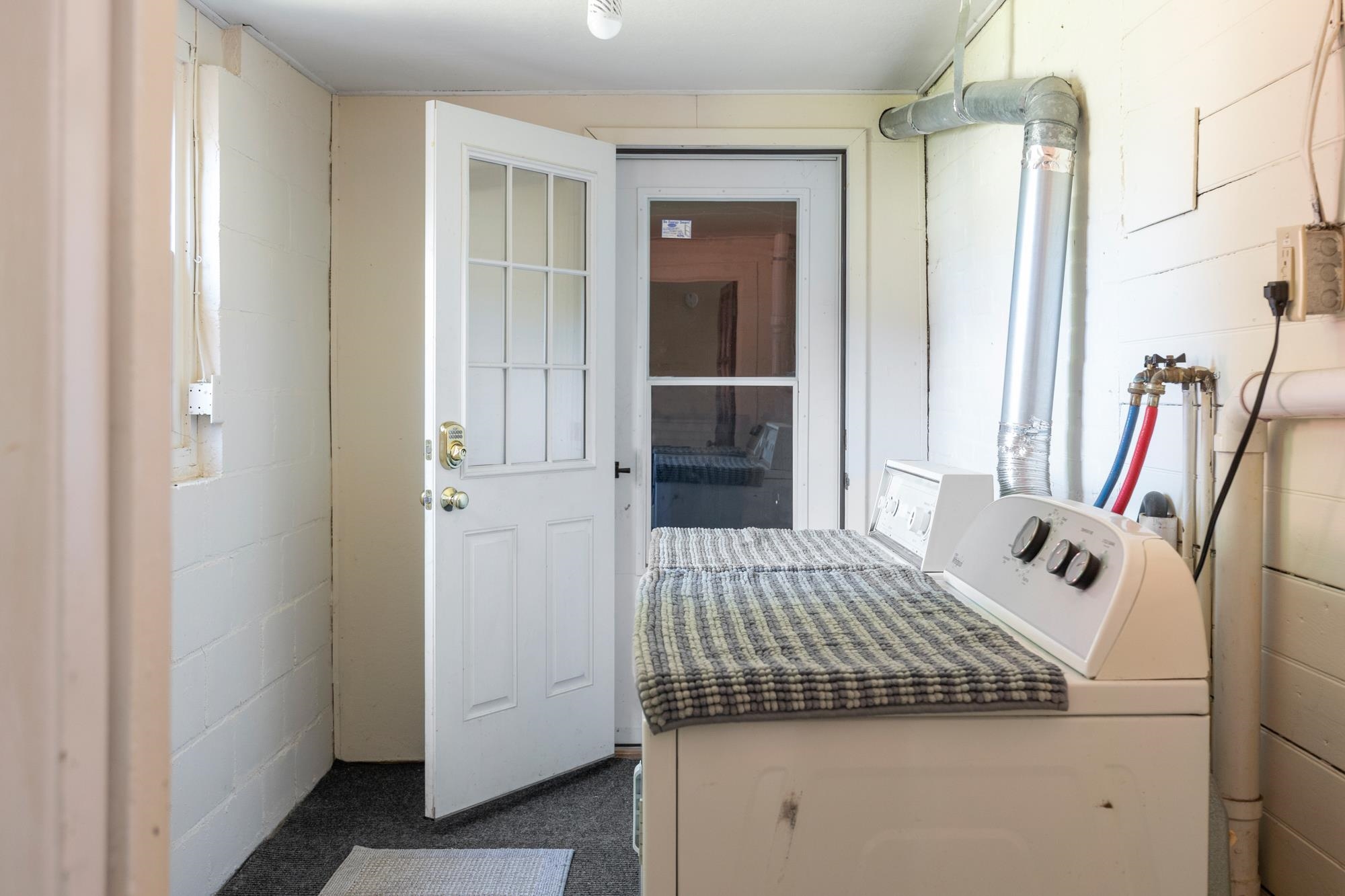 47 Pitkin Street Property Photo 28