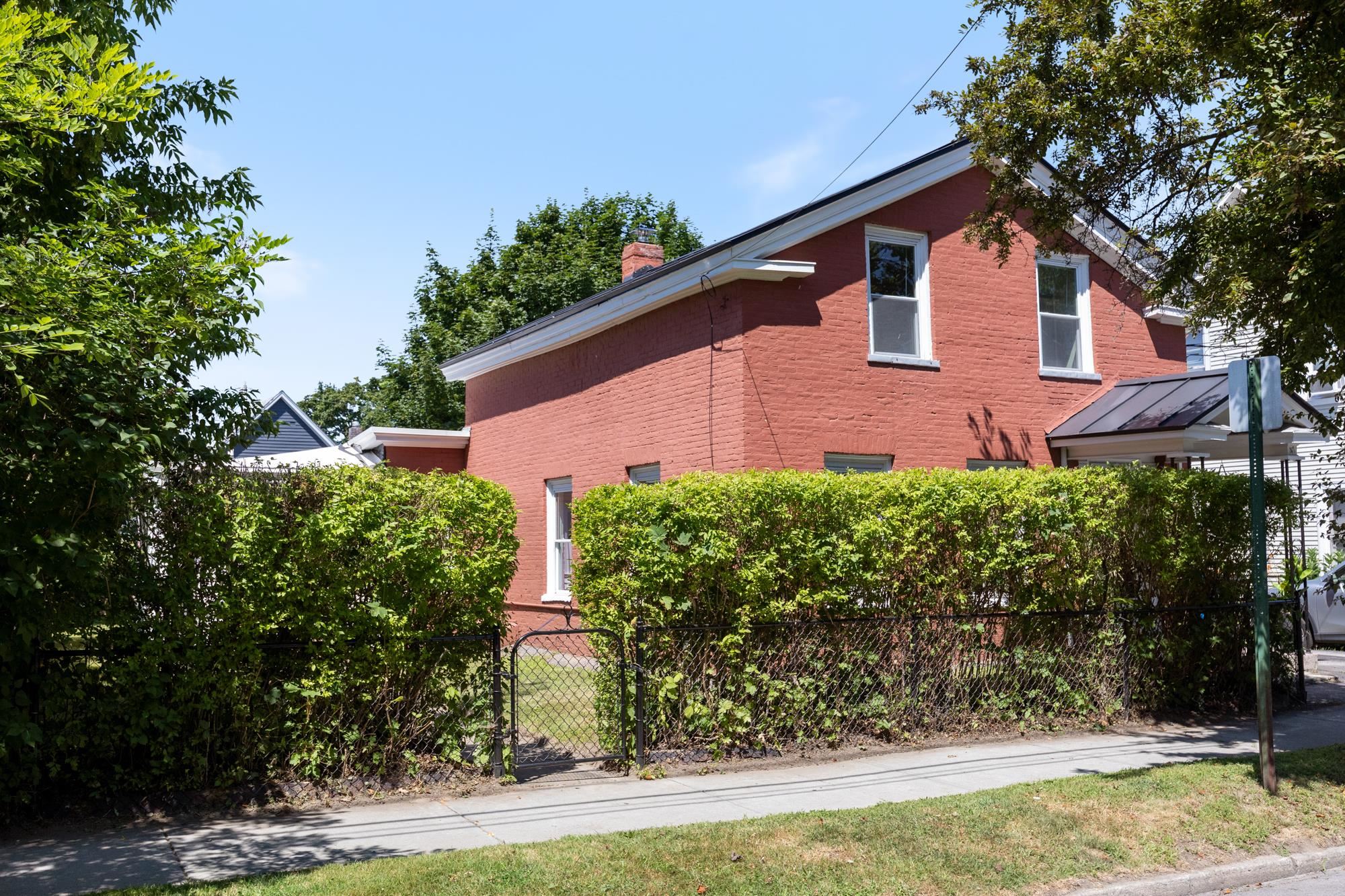 47 Pitkin Street Property Photo 39