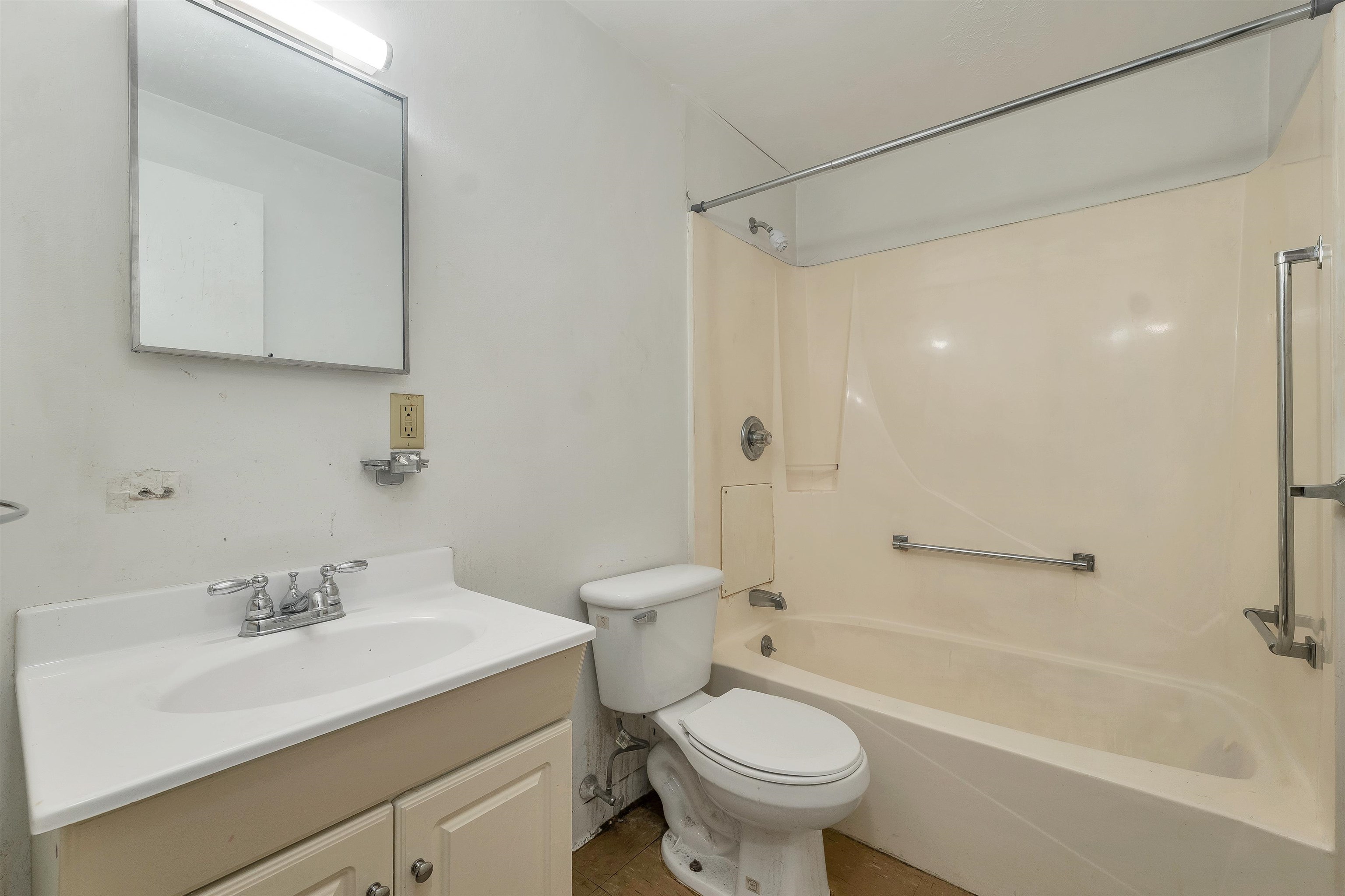 4 Williams Street Property Photo 23