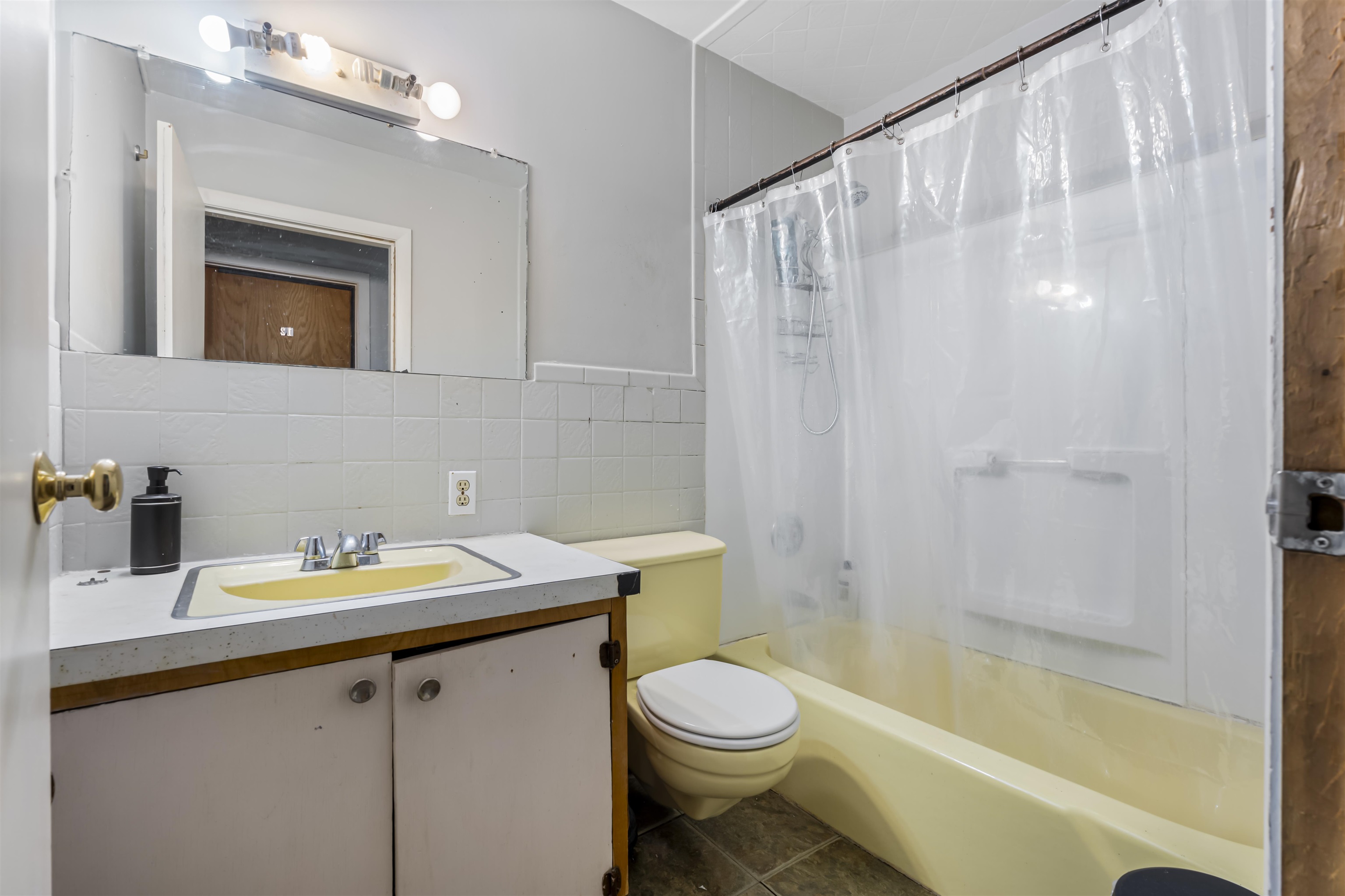 151 Pearl Street Property Photo 9