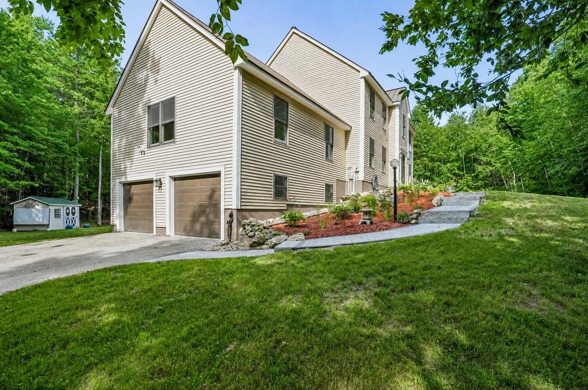 3 Kendall Hill Road Property Photo 3