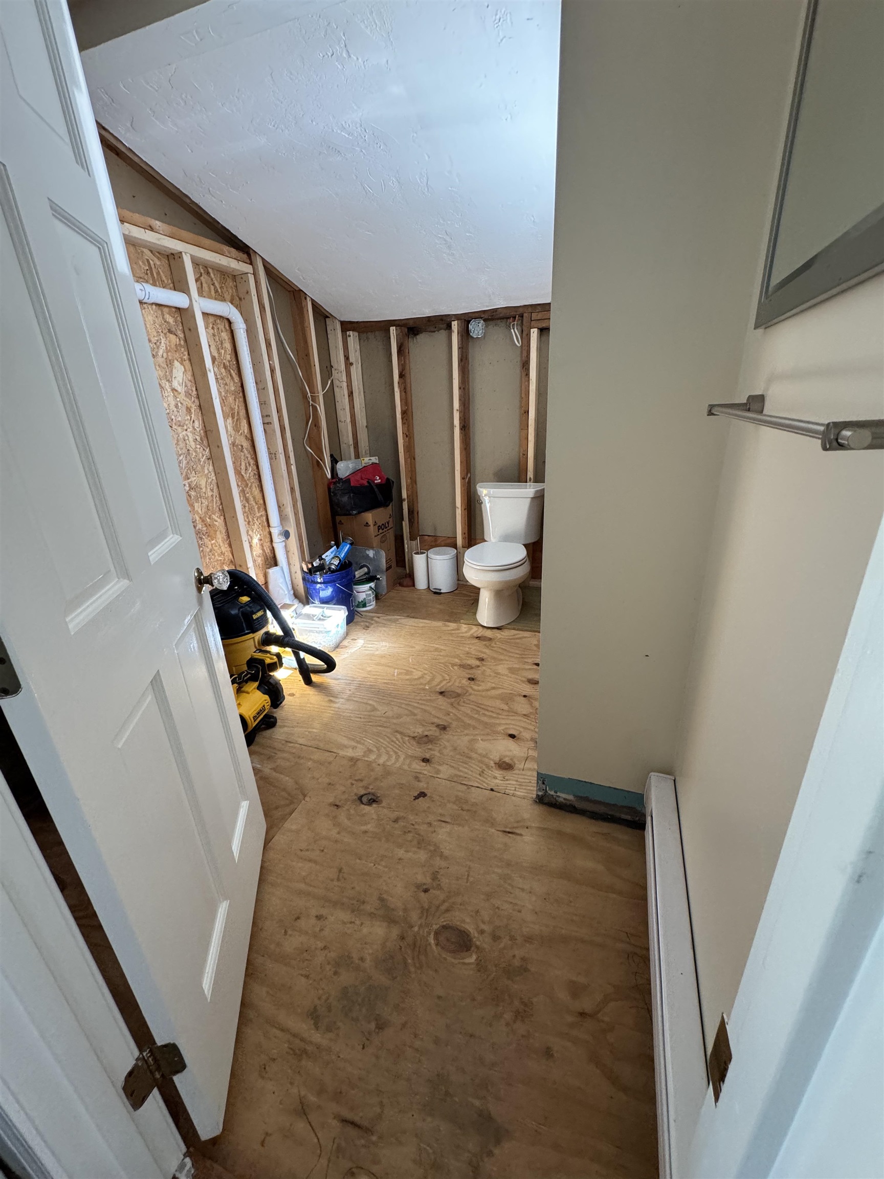 10 Silver Lake Drive Property Photo 17