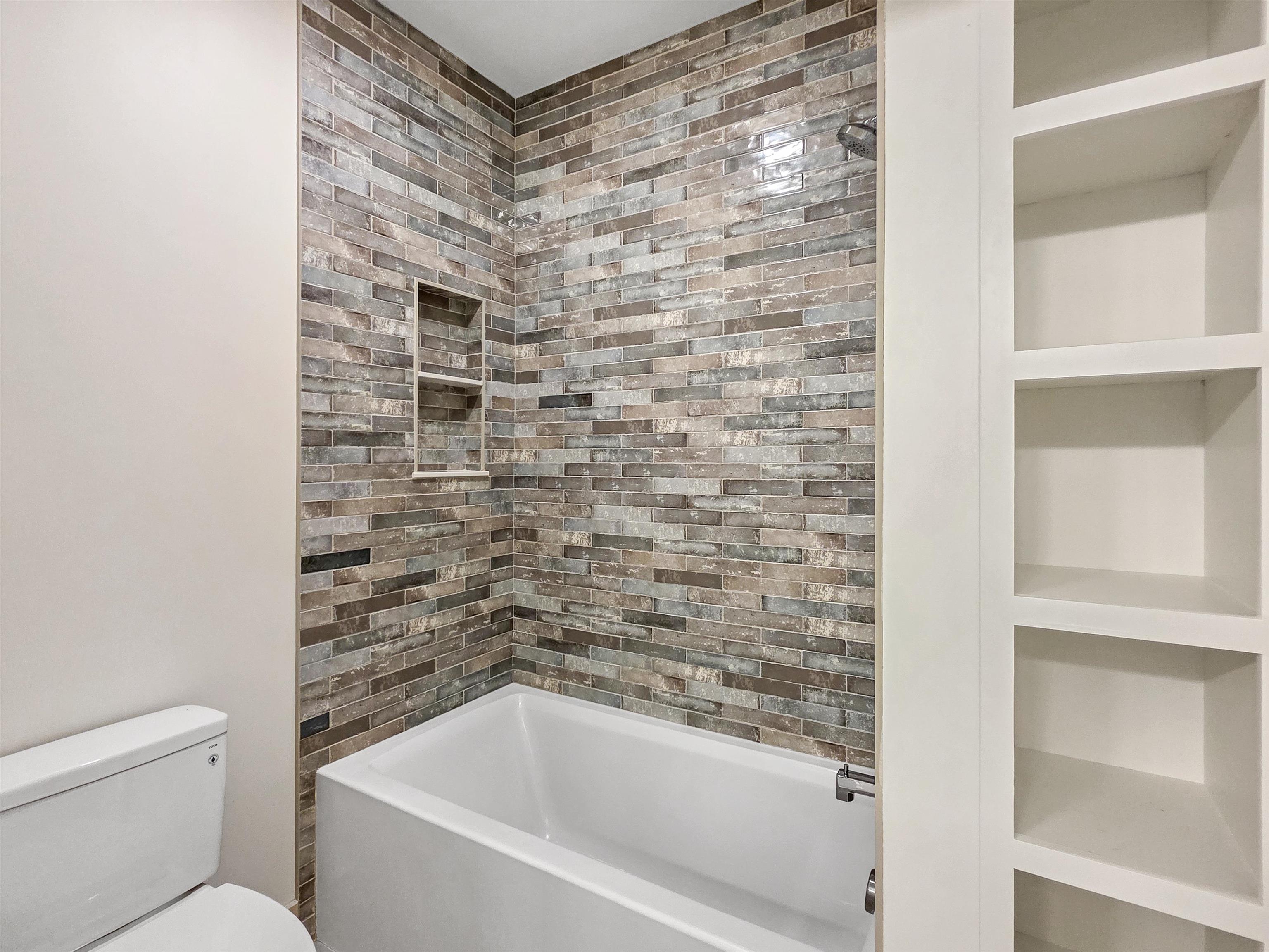 23 Charlotte Way Property Photo 40