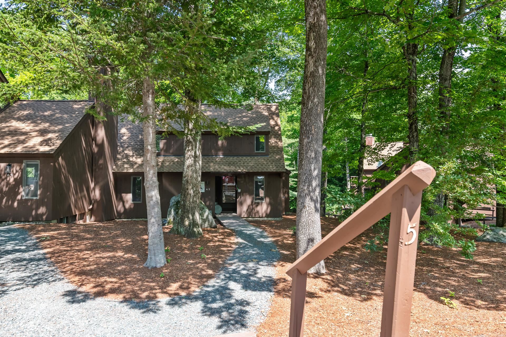 5 Bay Tree Lane Property Photo 31