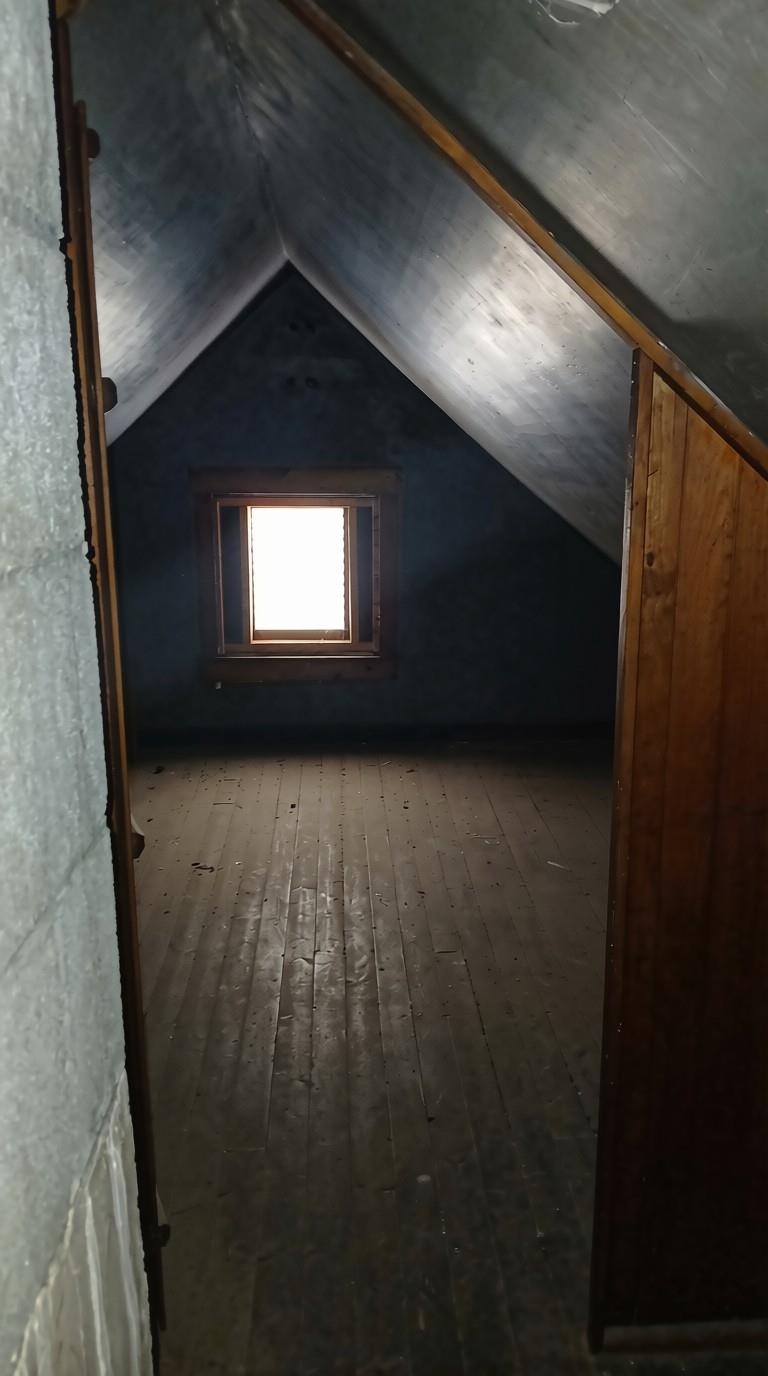 3 Brook Street Property Photo 34