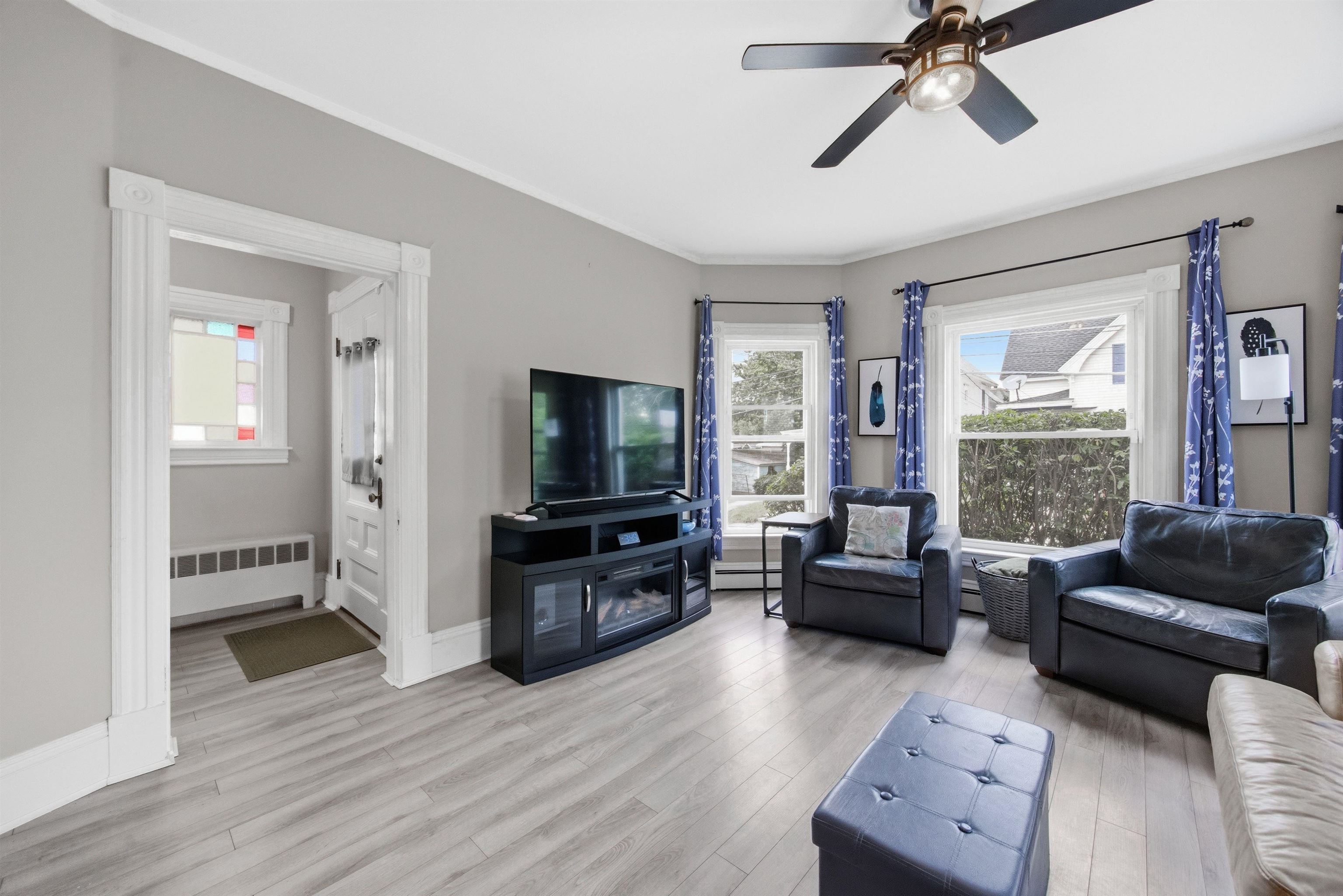 25 Dearborn Street Property Photo 28