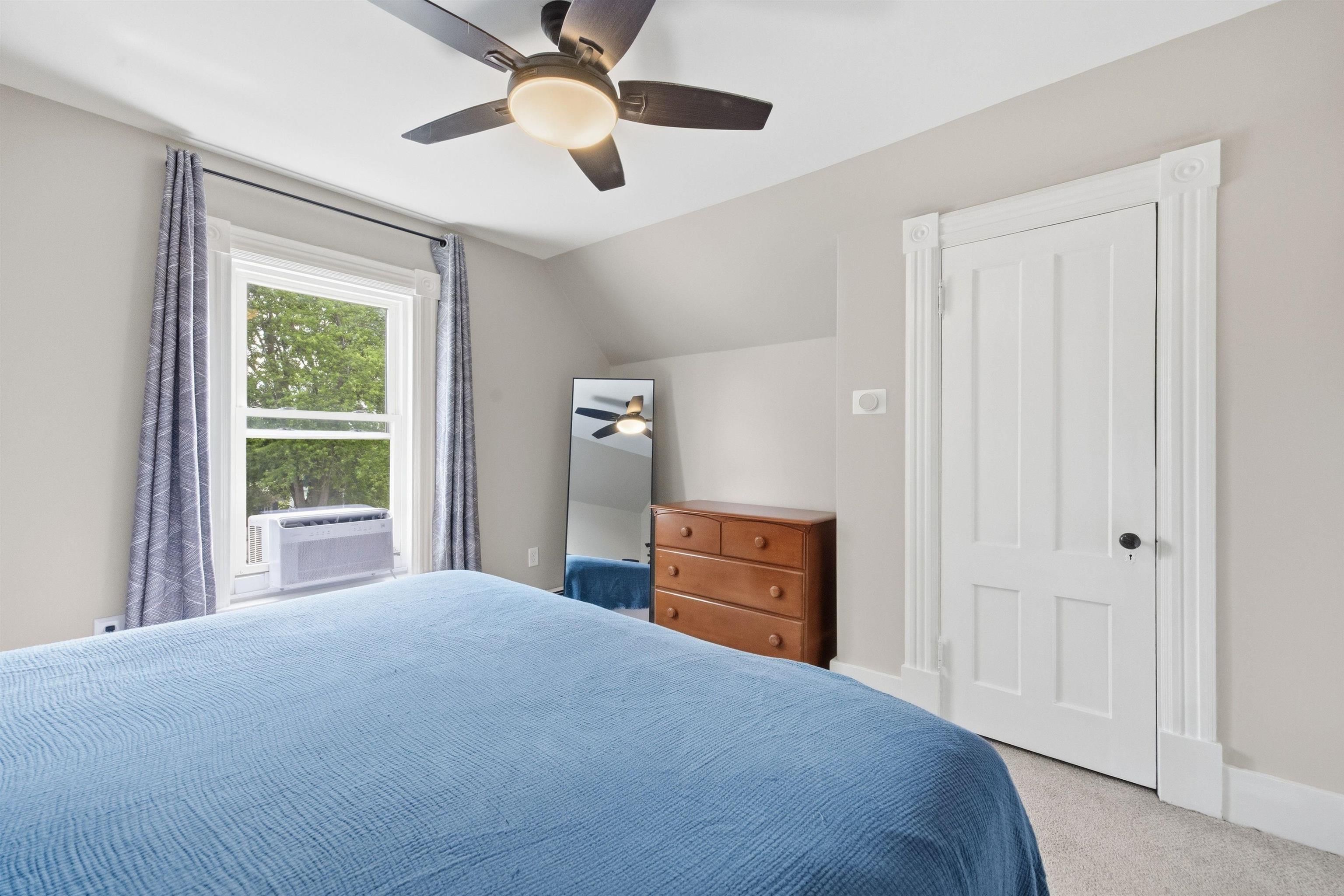 25 Dearborn Street Property Photo 34