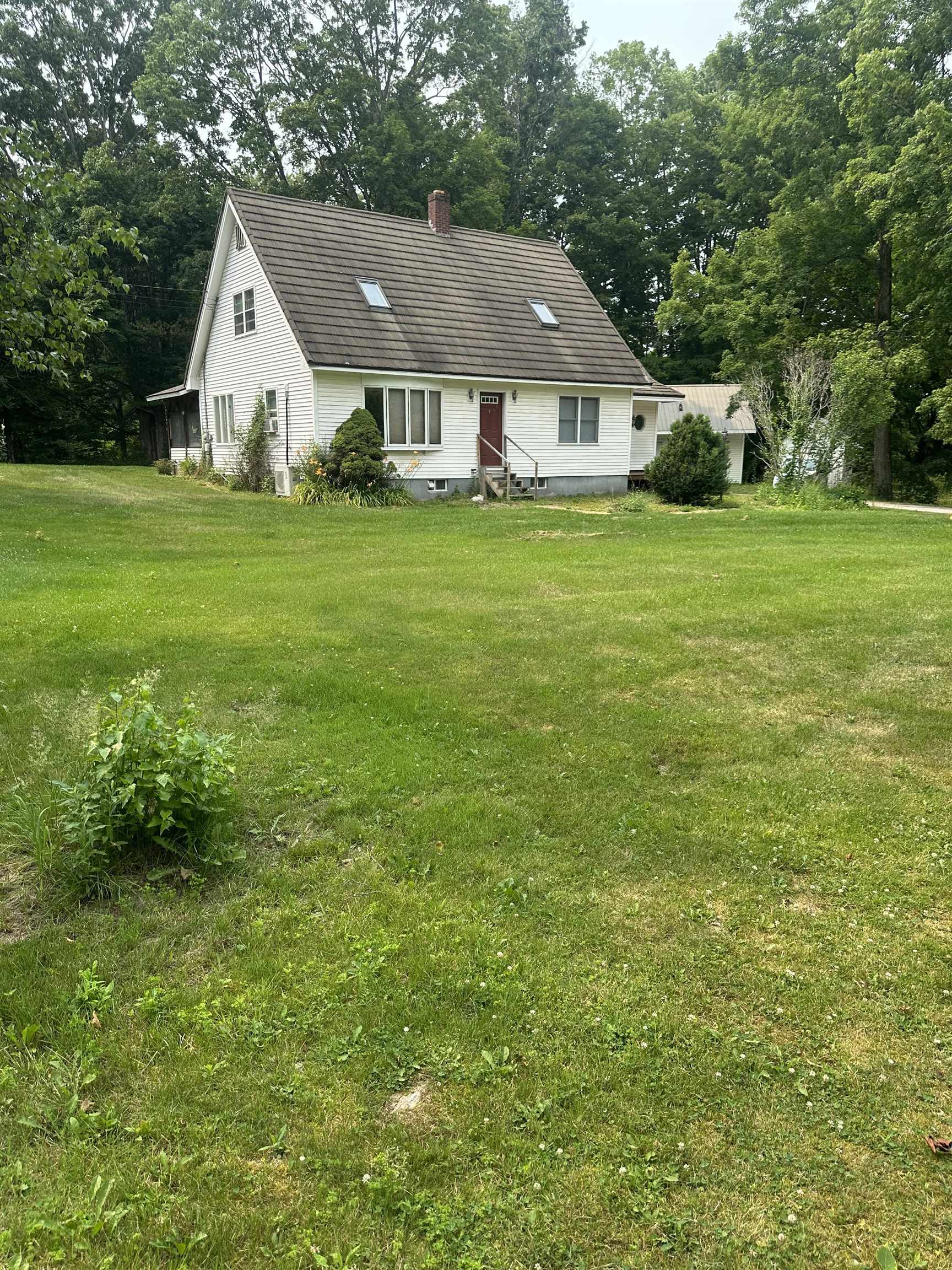 2642 Us Route 7 Property Photo 1