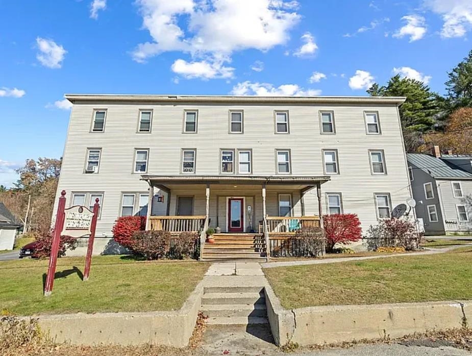 524 Sunapee Street Property Photo 1