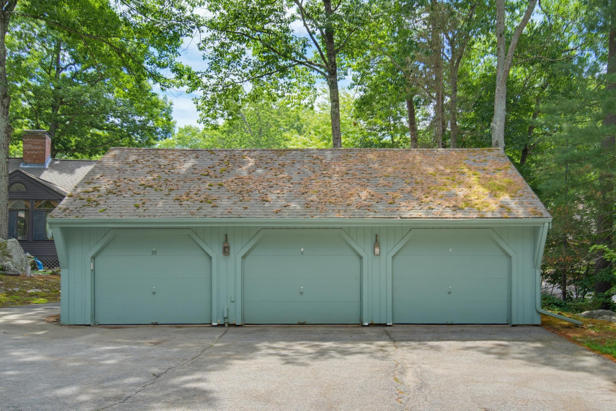 2 Coach Road Property Photo 37