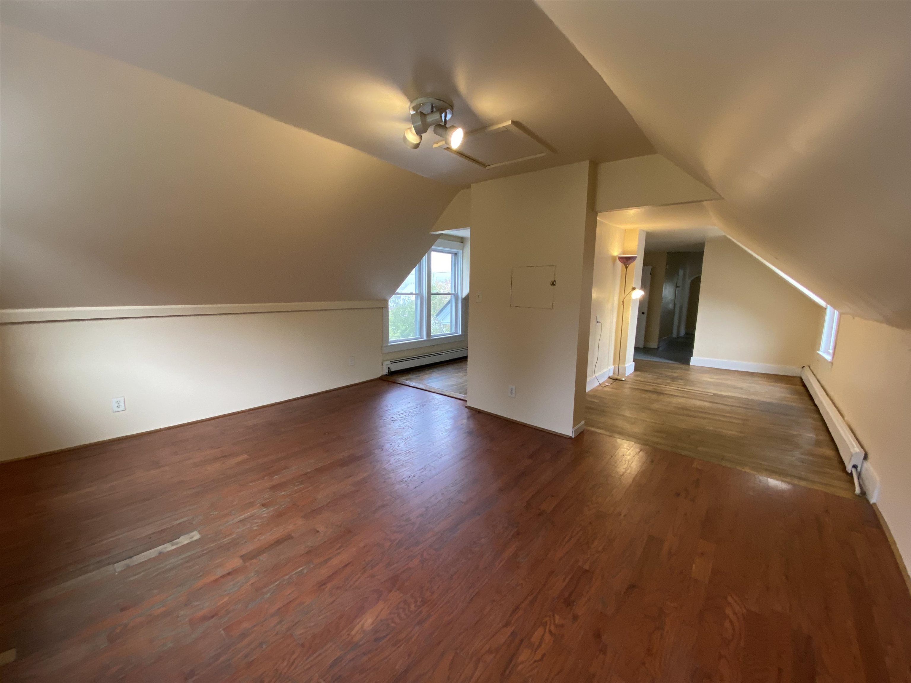 731 Hill Street Property Photo 26