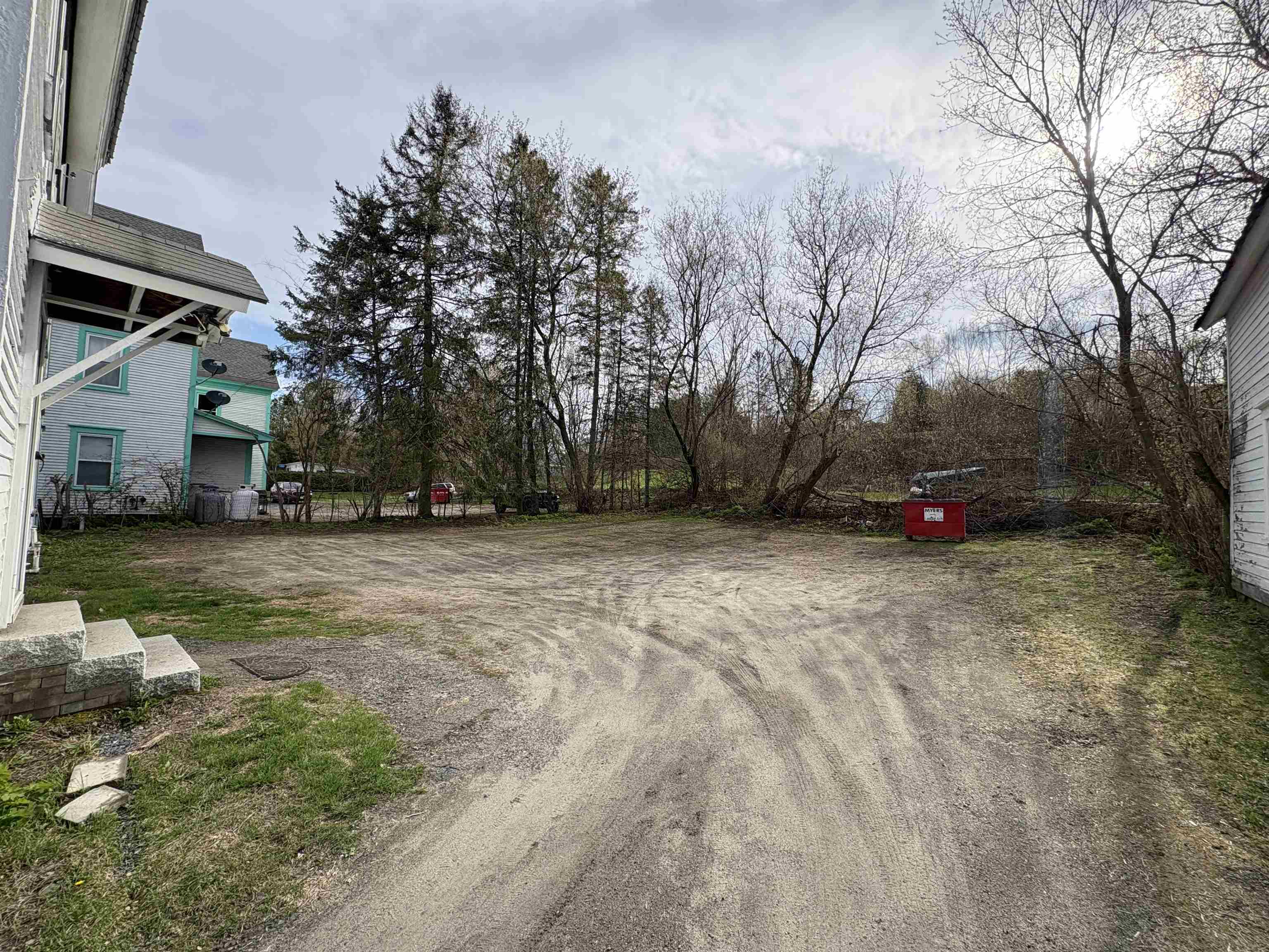 72 Williams Street Property Photo 6