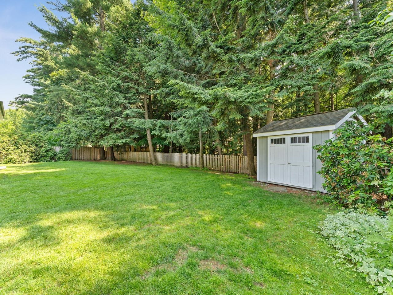 39 Laurel Hill Drive Property Photo 49