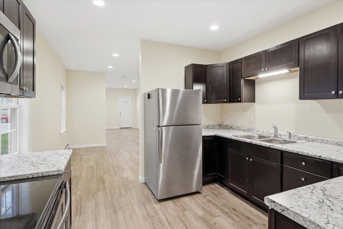 170 Lake Street Property Photo 8