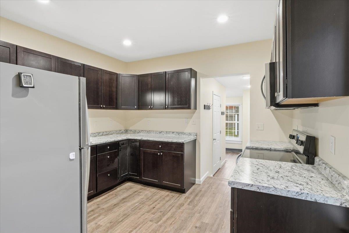 170 Lake Street Property Photo 10