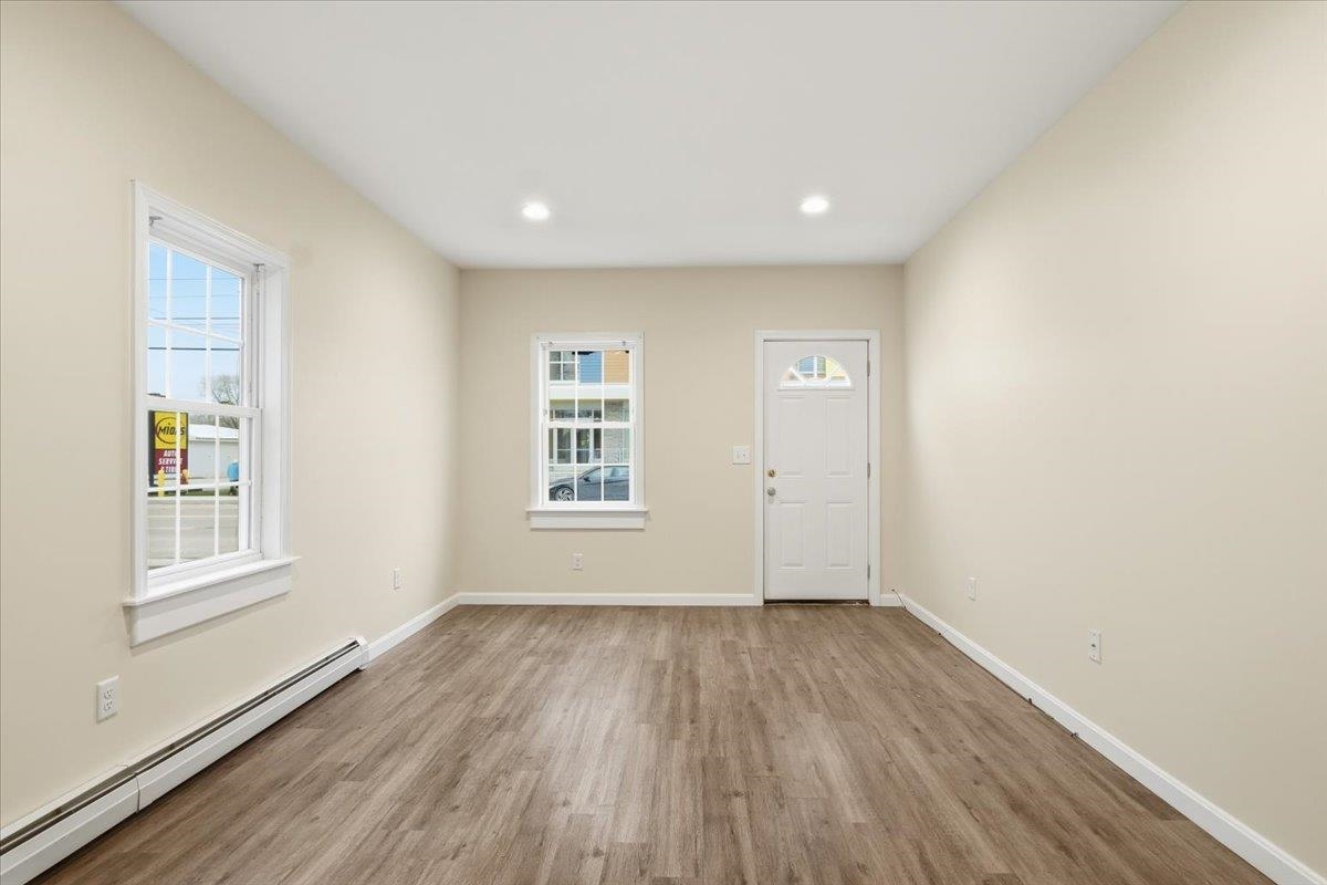 170 Lake Street Property Photo 16
